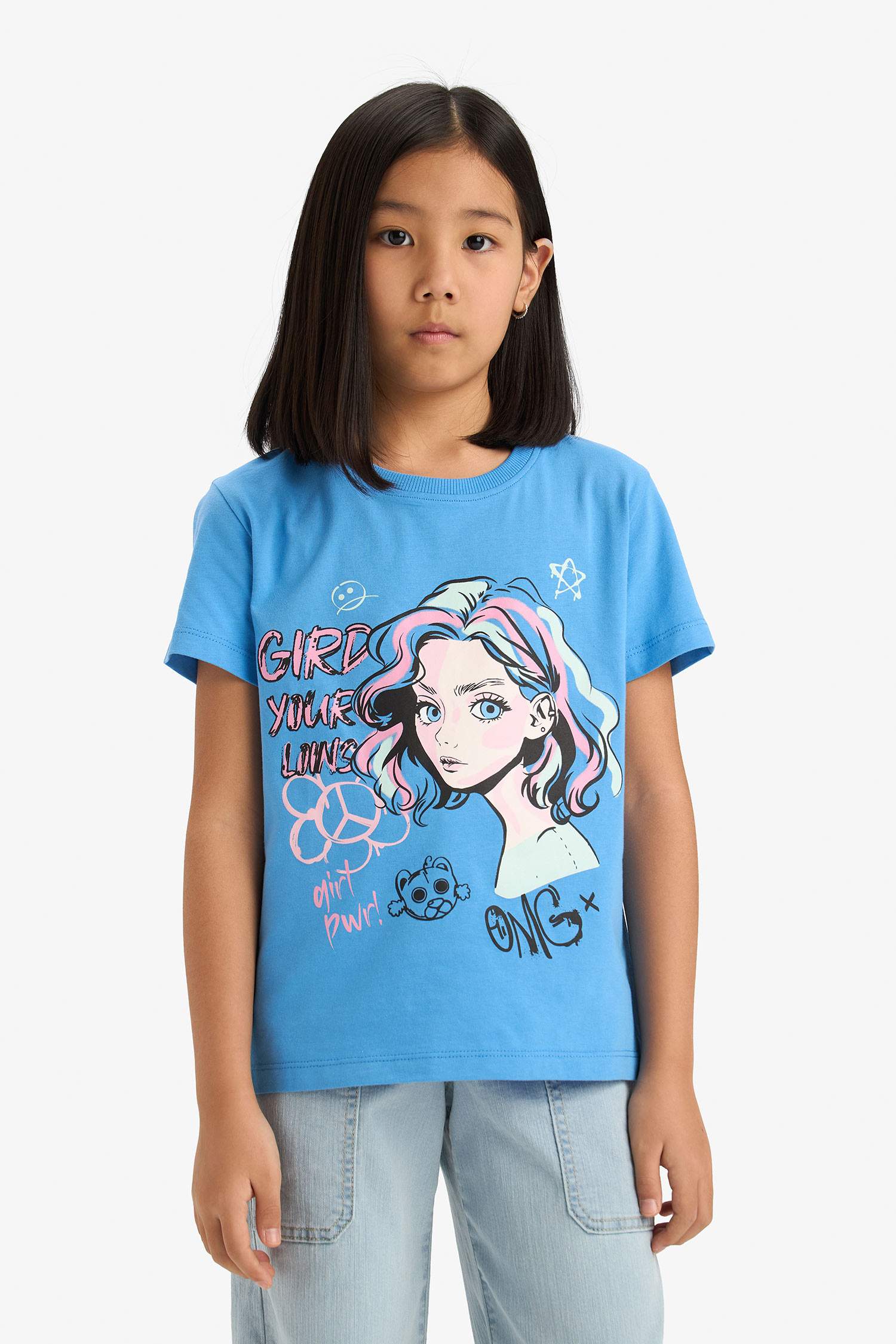 تيشيرت نص كم قصة عادية بياقة مستديرة