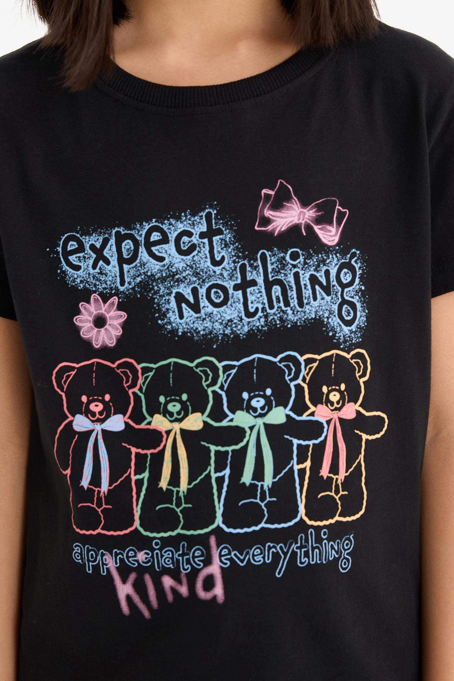 تيشيرت بناتي نص ردن قصة عادية بياخة مستديرة