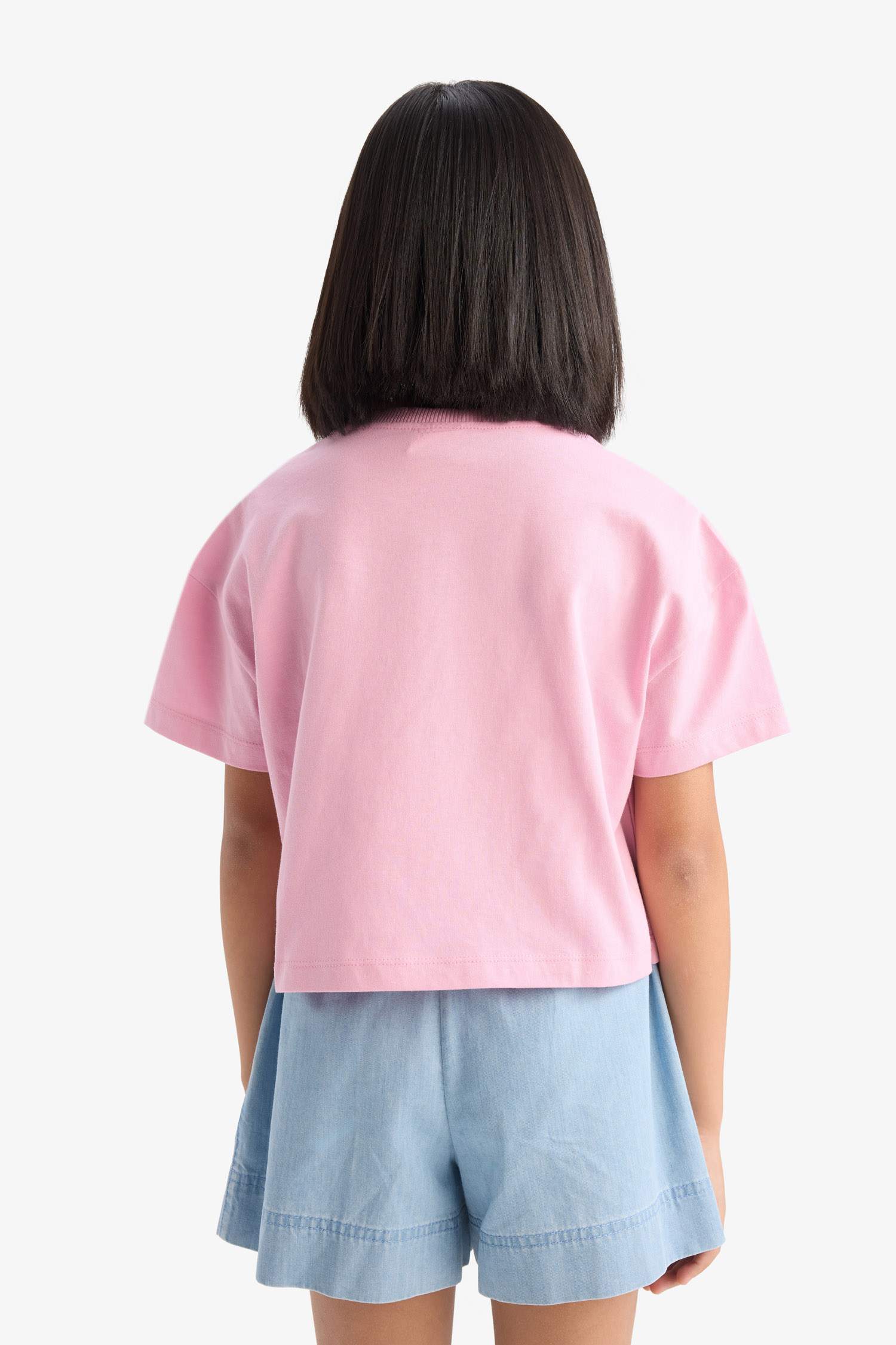 Қыздарға дөңгелек жаға нөмірі қысқа жеңді Қысқа жеңді футболка