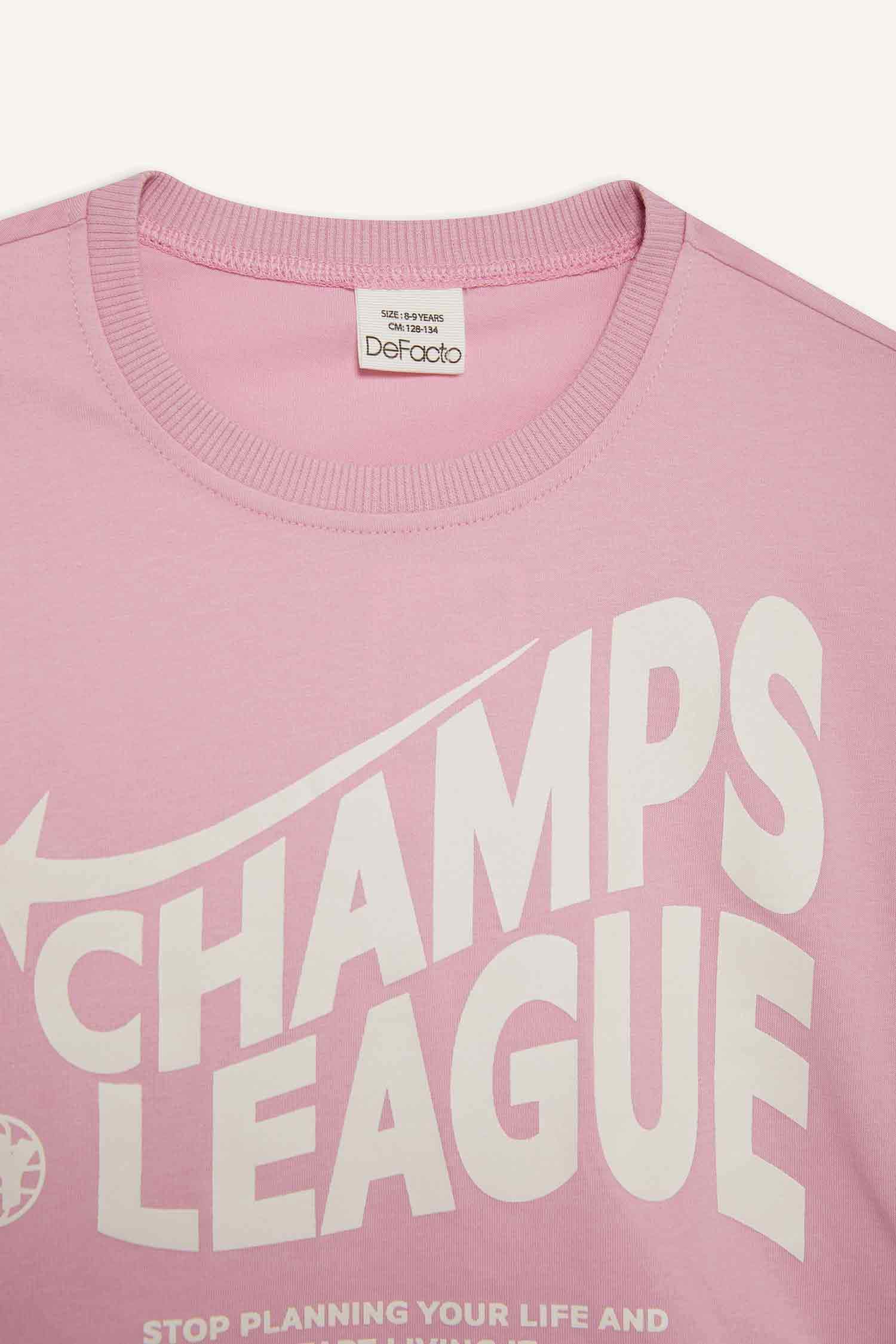 Қыздарға дөңгелек жаға нөмірі қысқа жеңді Қысқа жеңді футболка