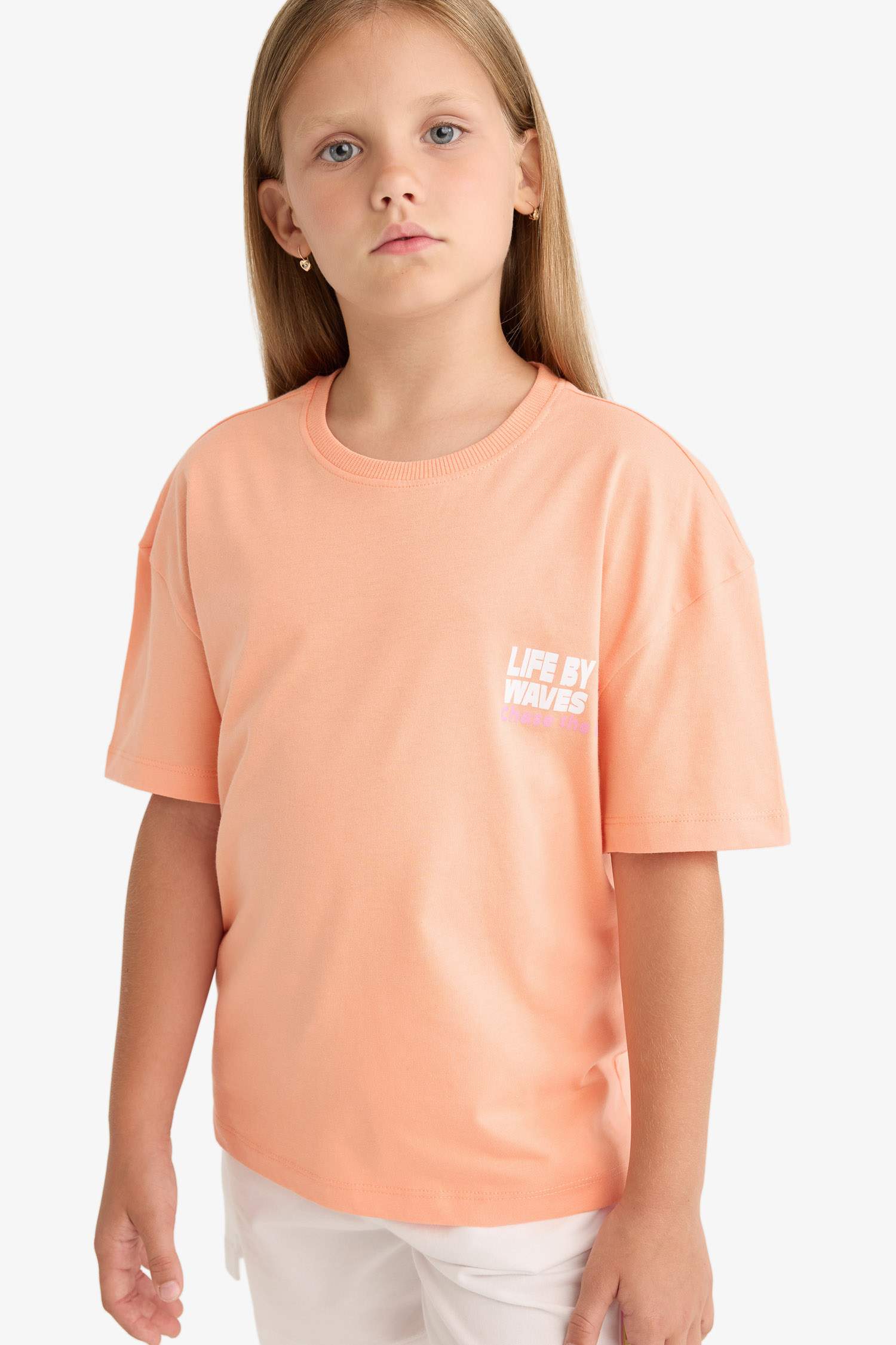 Kız Çocuk Relax Fit Bisiklet Yaka Sırt Baskılı Kısa Kollu Tişört