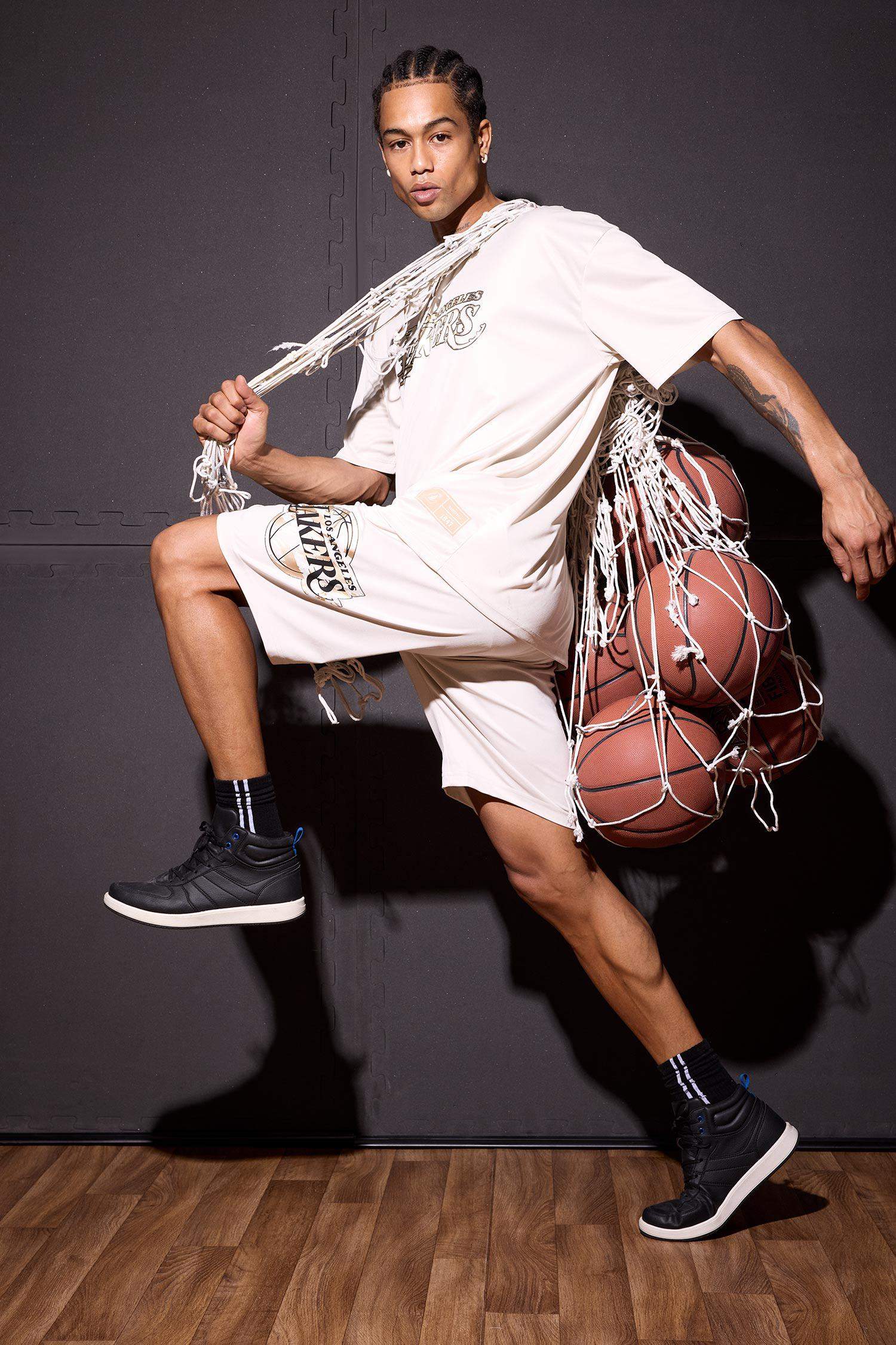 شورت قصير بيج قصة عادية من لوس أنجلوس ليكرز