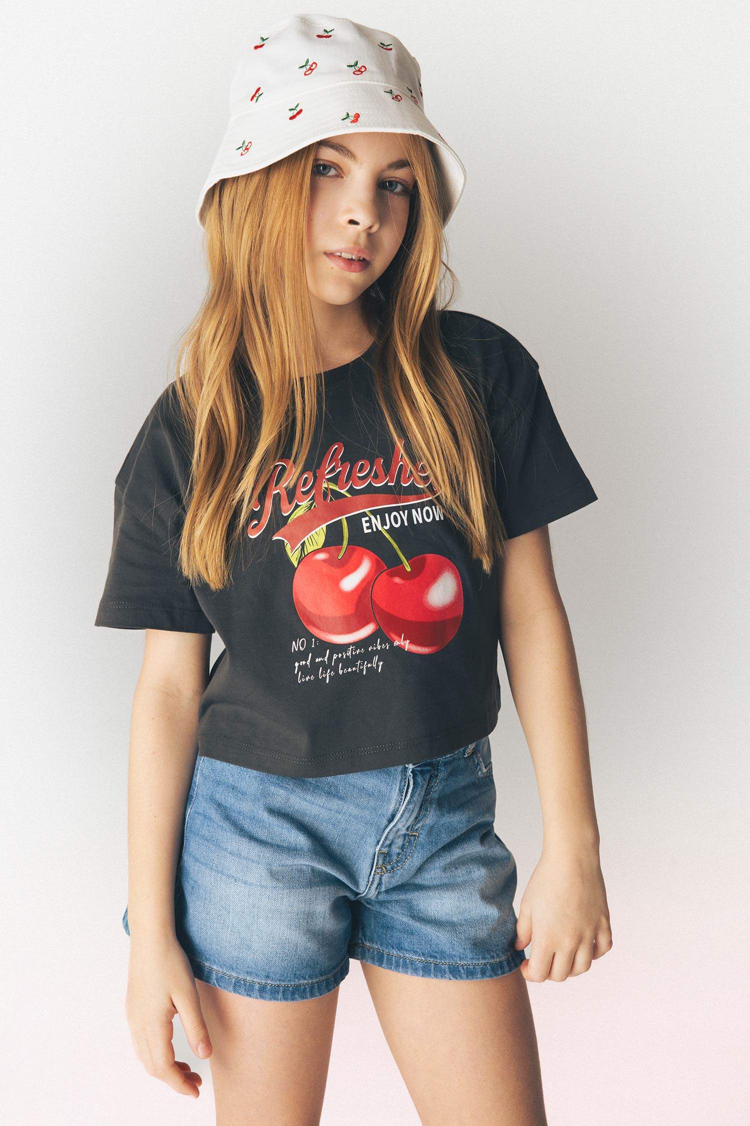 Kız Çocuk Bisiklet Yaka Baskılı Kısa Kollu Tişört