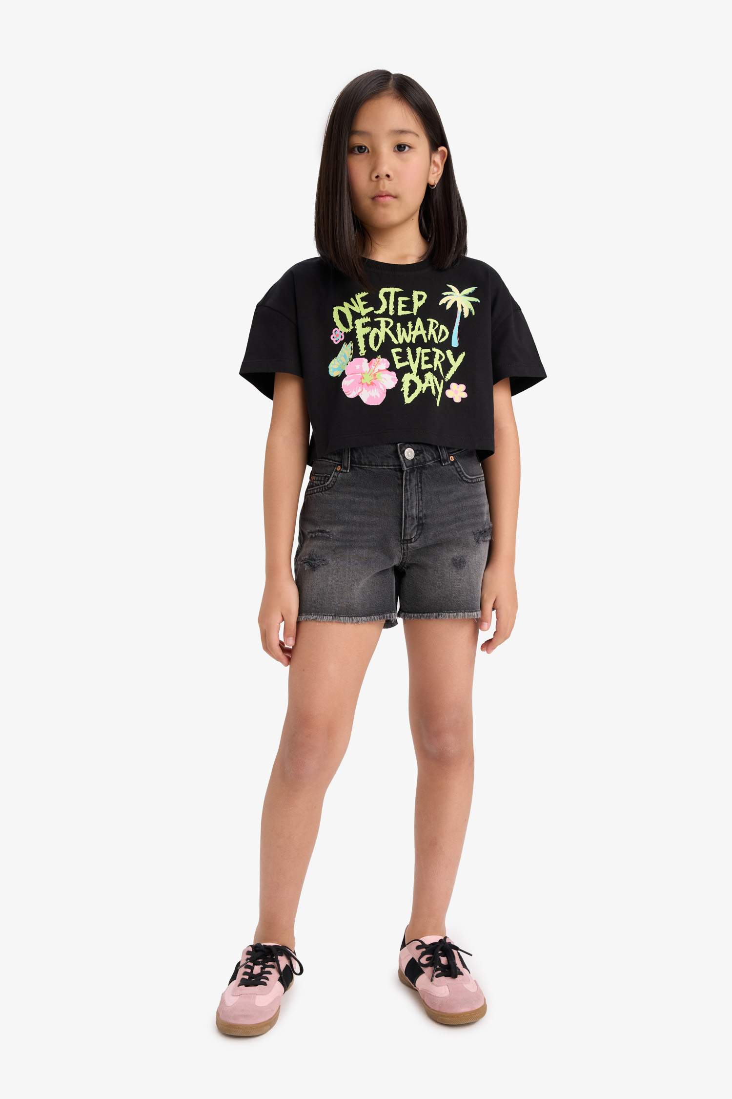 Kız Çocuk Crop Bisiklet Yaka Baskılı Kısa Kollu Tişört