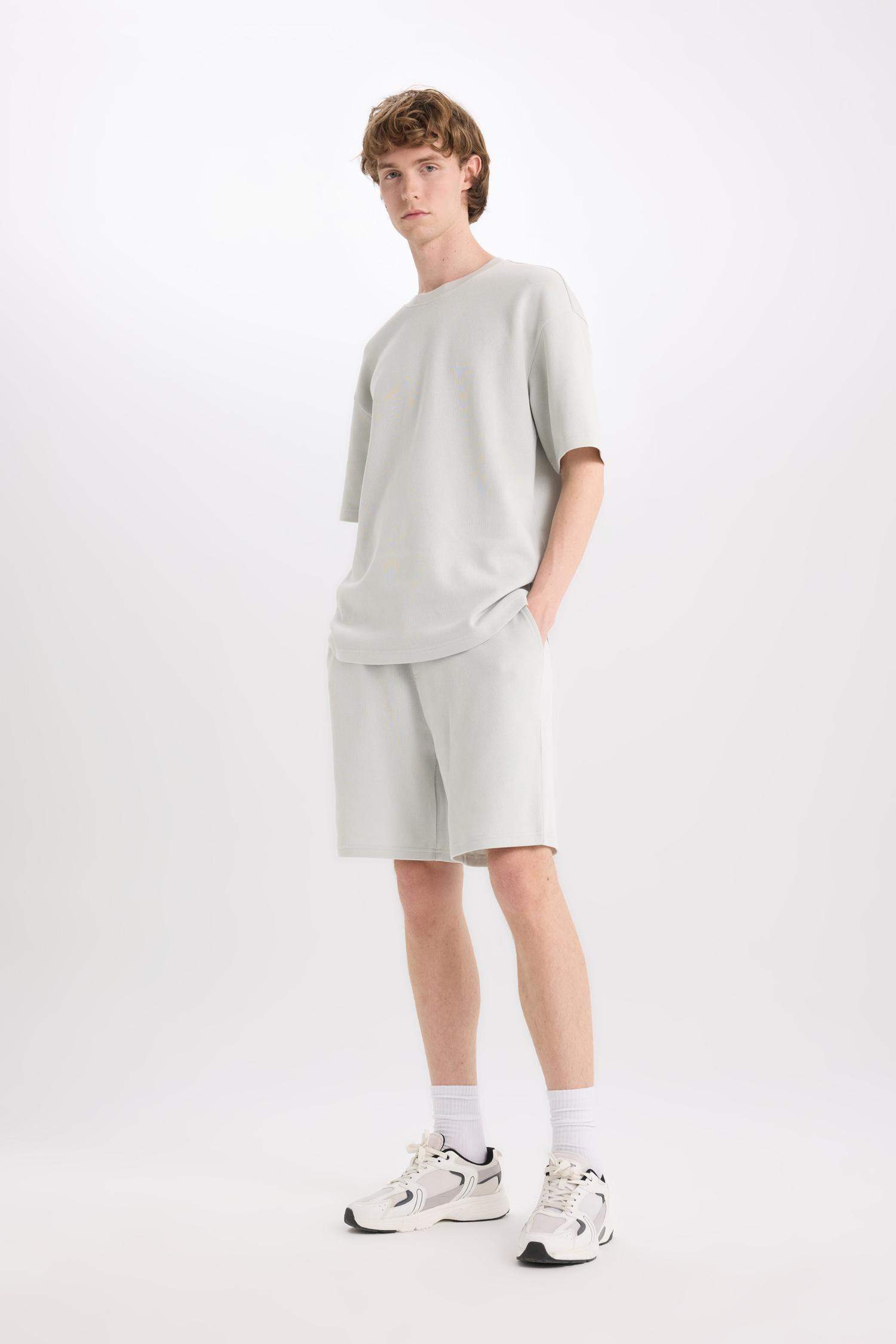 %100 Pamuk Regular Fit Düz Paça Şort