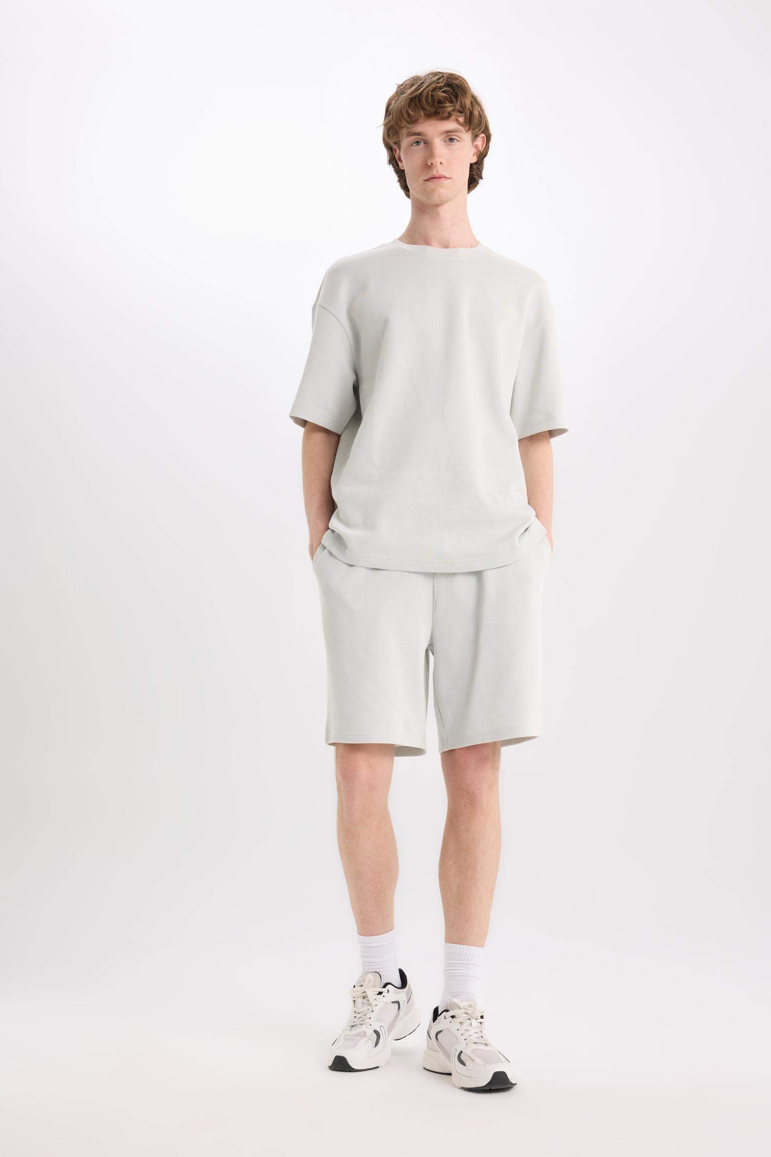 %100 Pamuk Regular Fit Düz Paça Şort