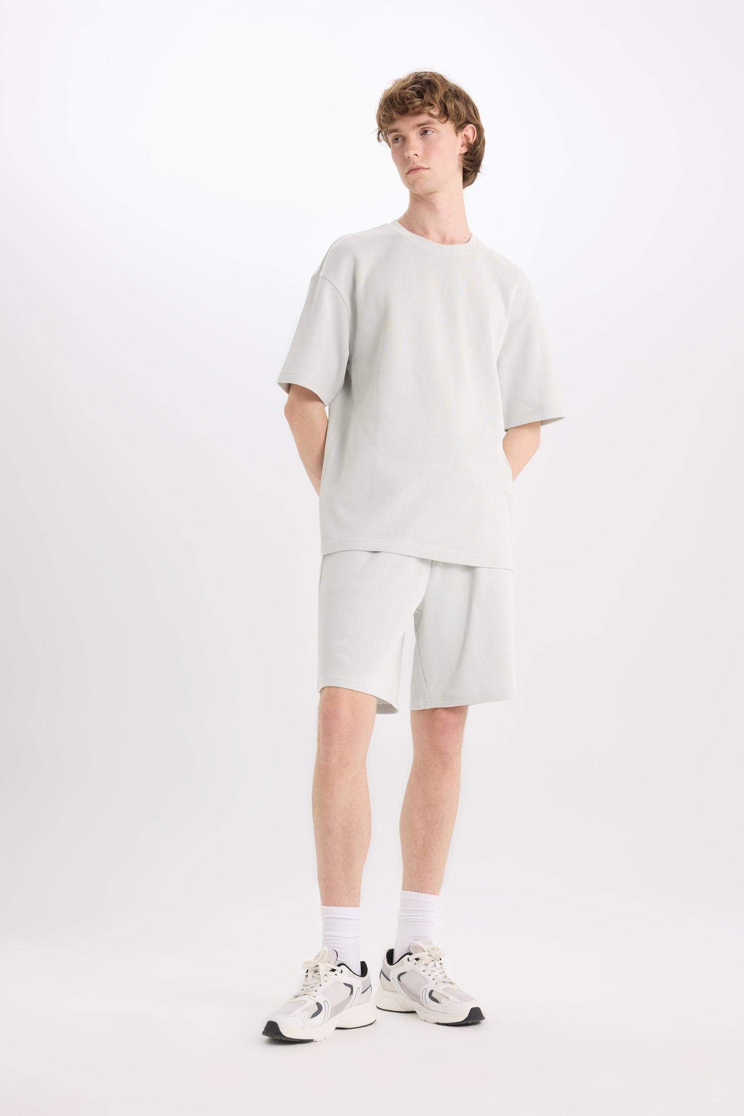 %100 Pamuk Regular Fit Düz Paça Şort