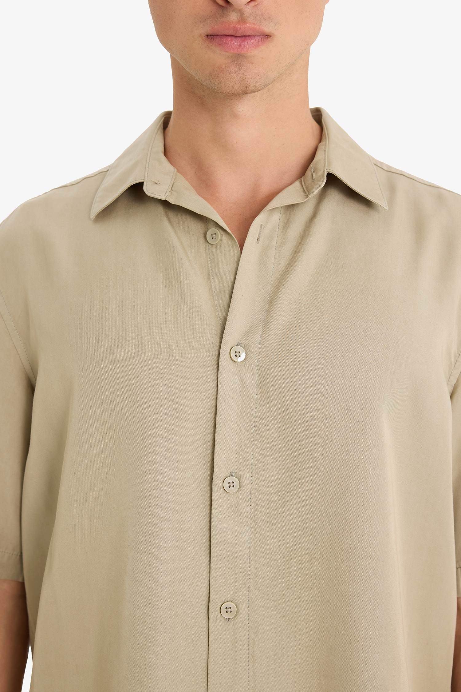 Regular Fit Short Sleeve Shirt