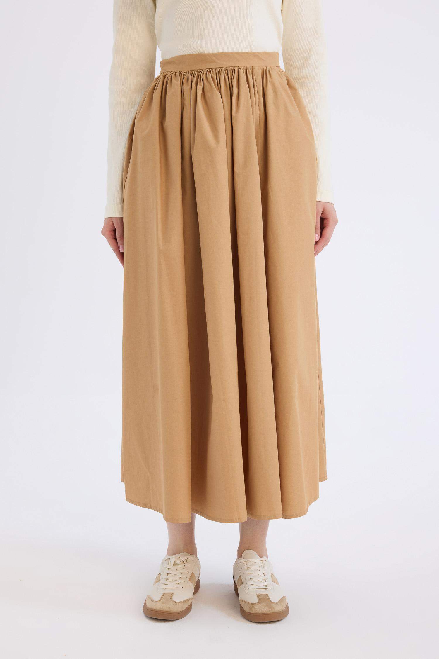 A Cut Zippered Waist Basic Poplin Fabric Maxi Skirt