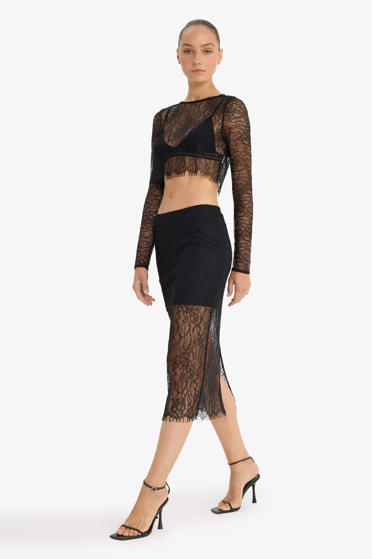 Slim Fit Dar Kesim Astarlı Midi Dantelli Etek