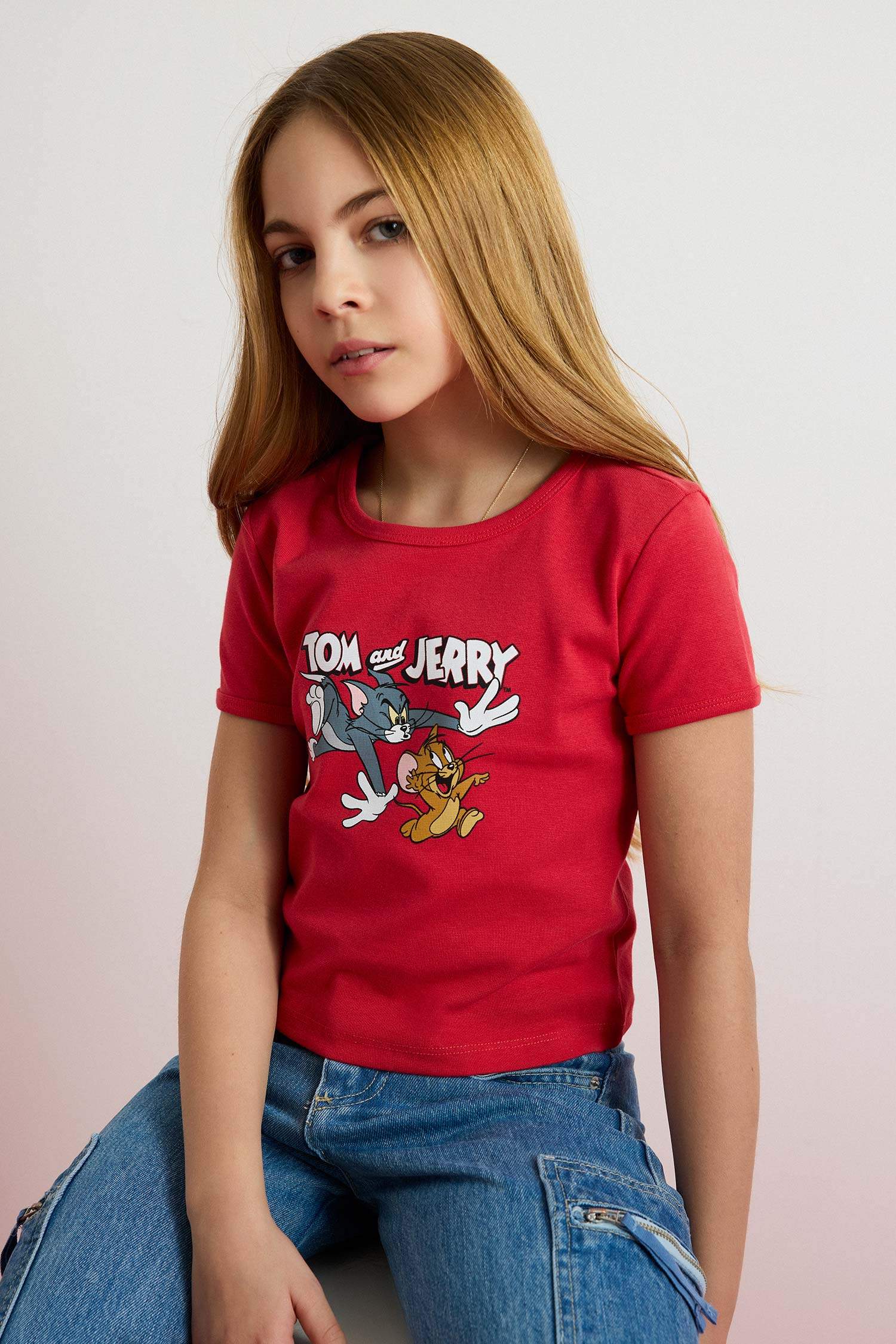 Kız Çocuk Tom & Jerry Cropped Fit Bisiklet Yaka Kısa Kollu Tişört