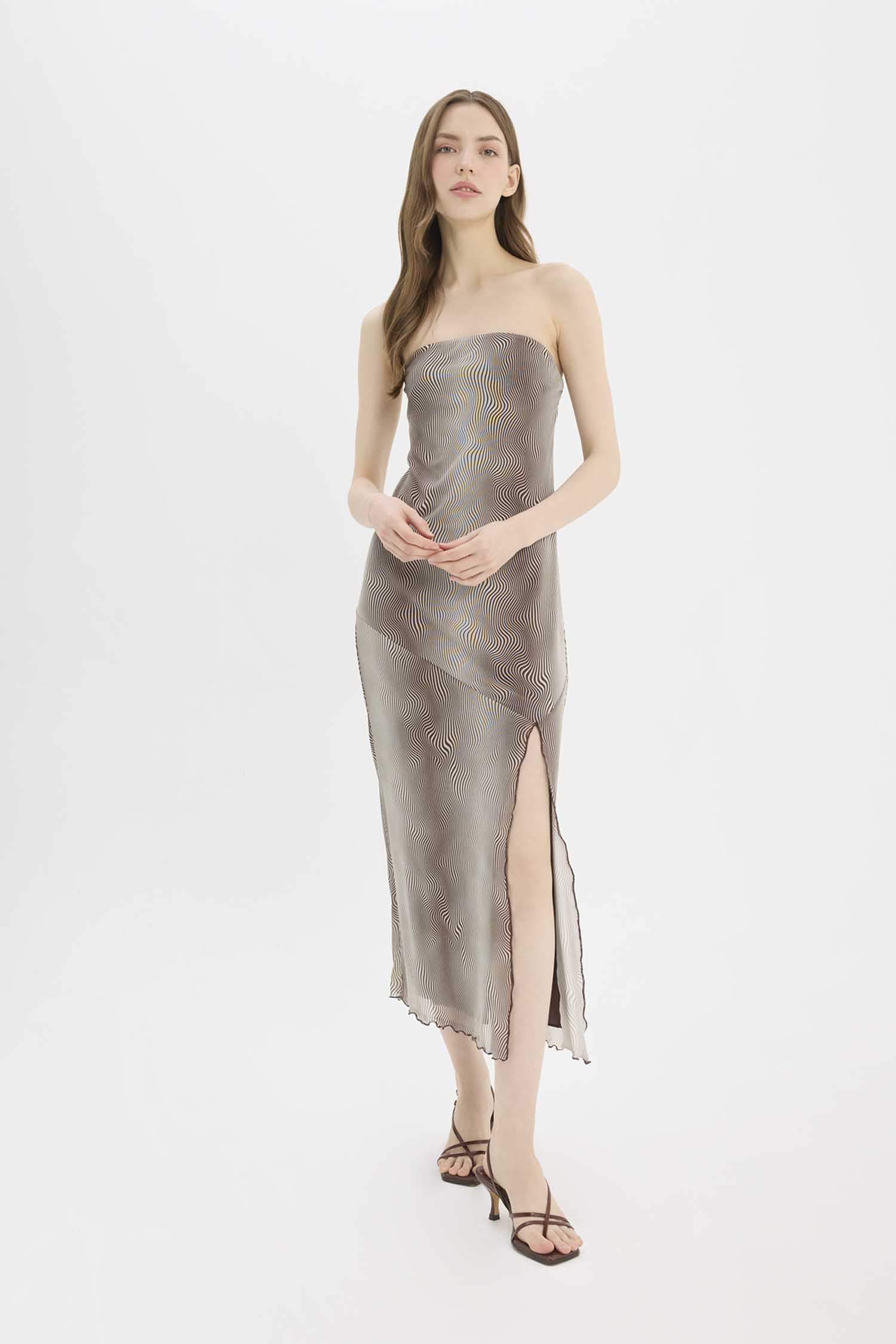 Платье-макси А-силуэта без рукавов из тюля с анималистическим принтом