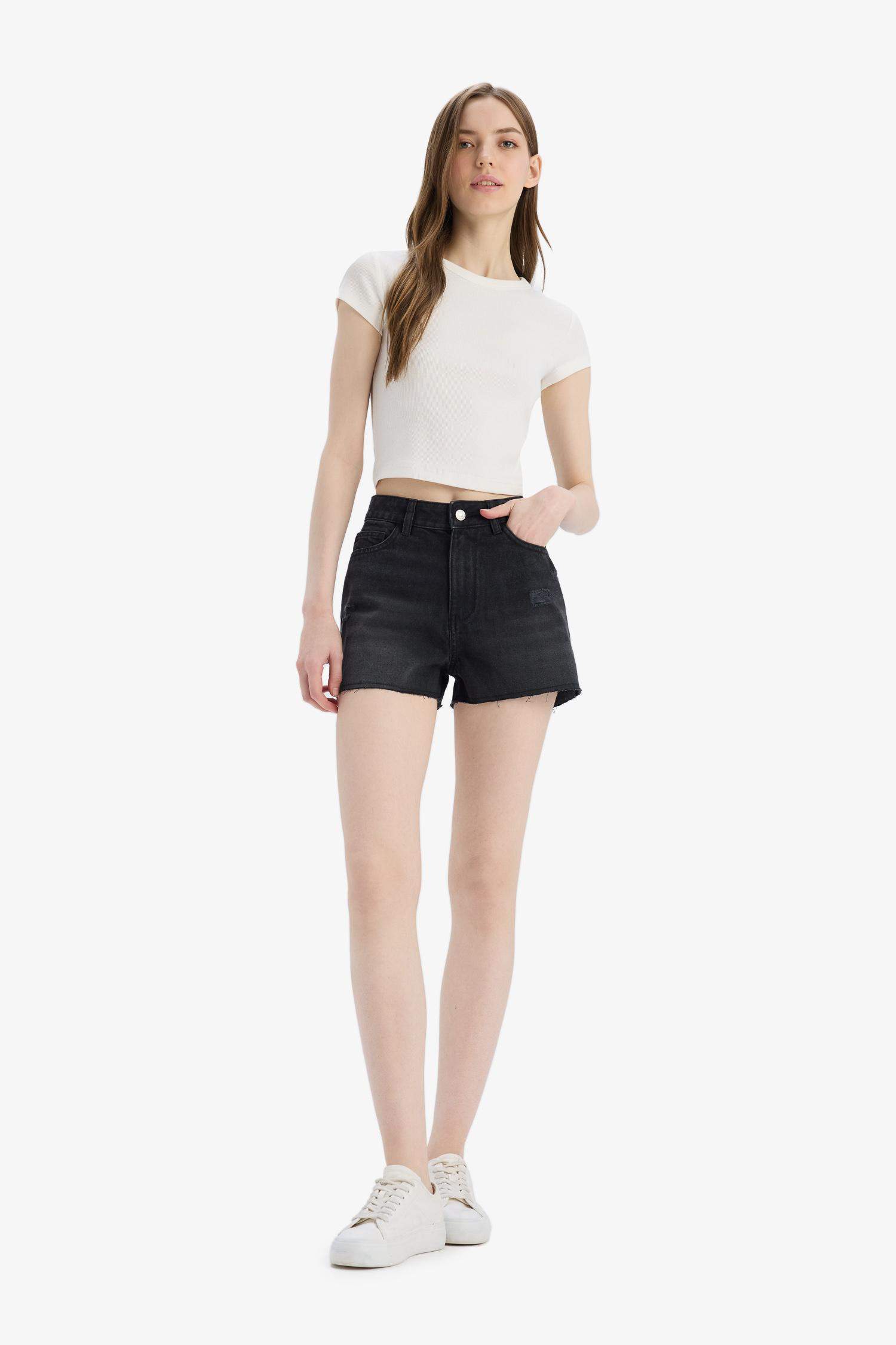 Denim Normal Waist Short Leg Shorts