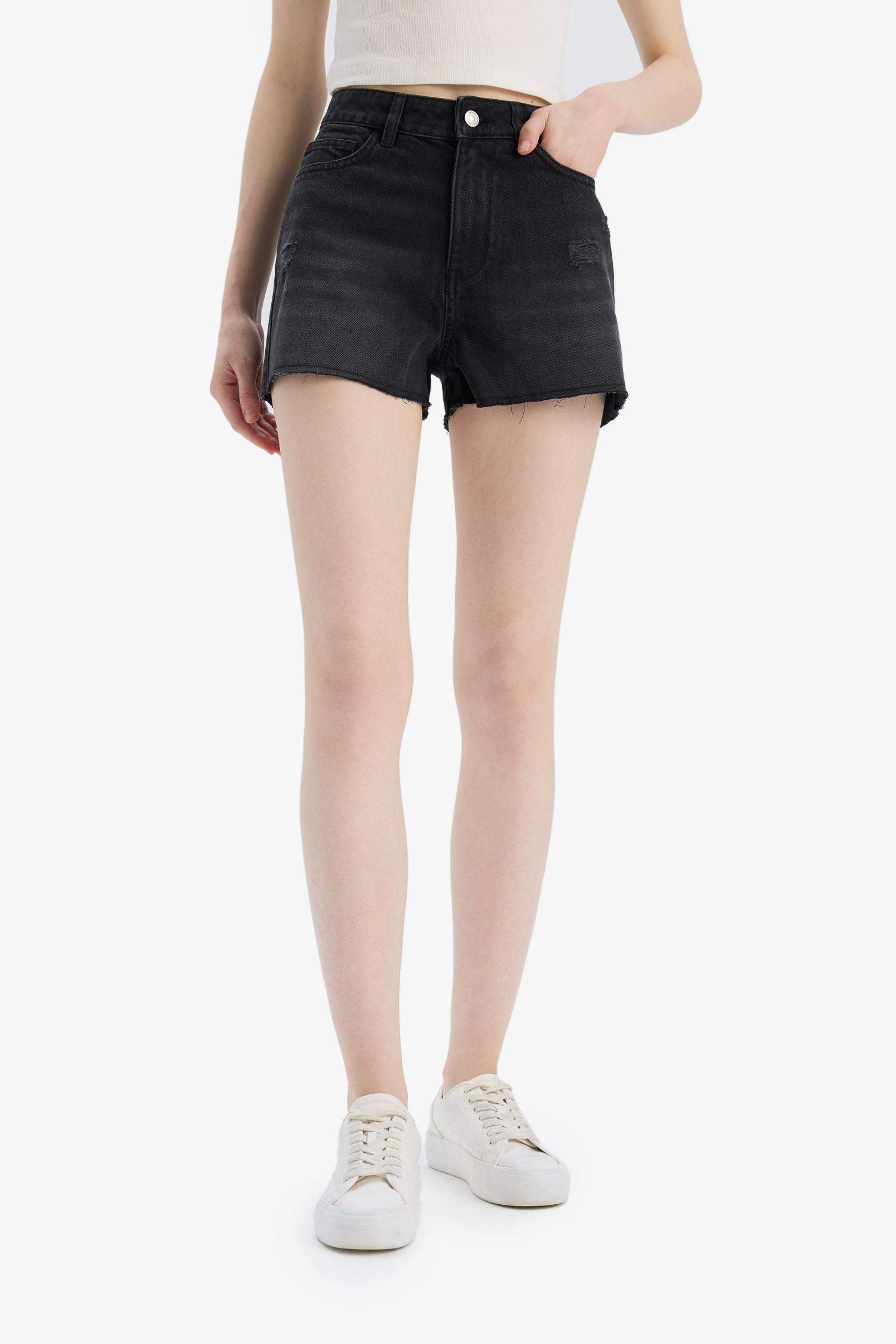 Denim Normal Waist Short Leg Shorts