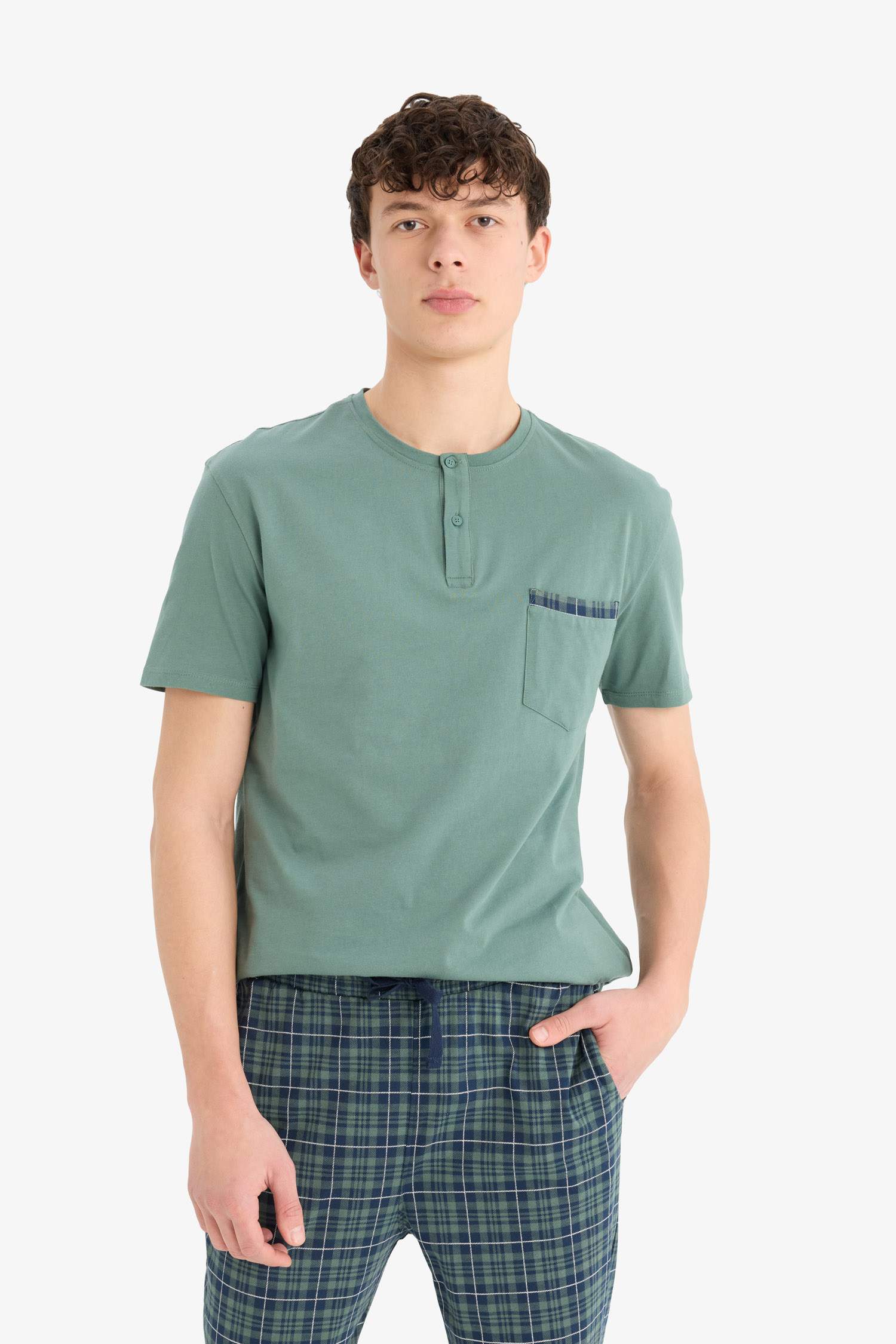 Regular Fit Pijama Takımı Kısa Kollu Üst Kareli Uzun Alt