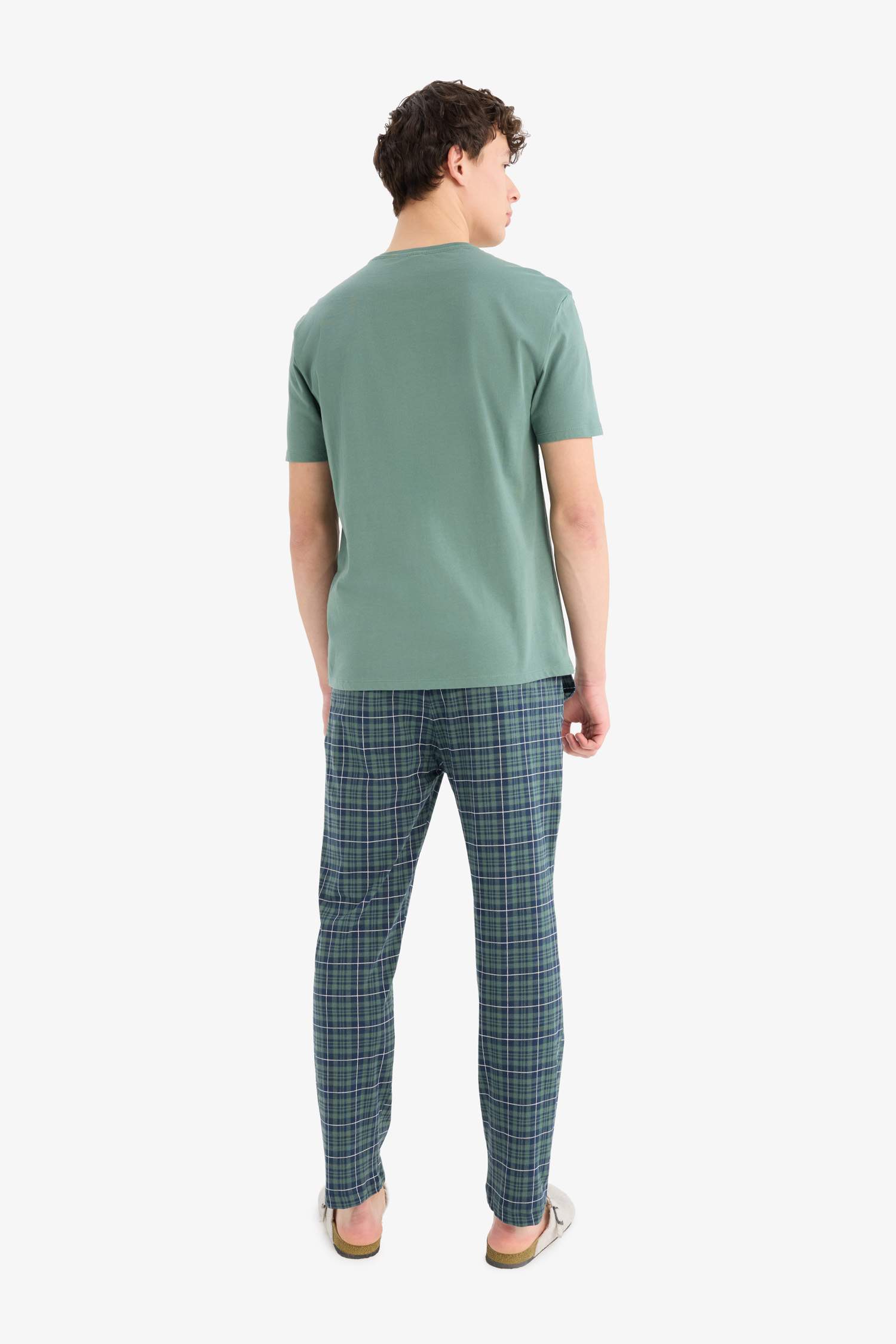 Regular Fit Pijama Takımı Kısa Kollu Üst Kareli Uzun Alt