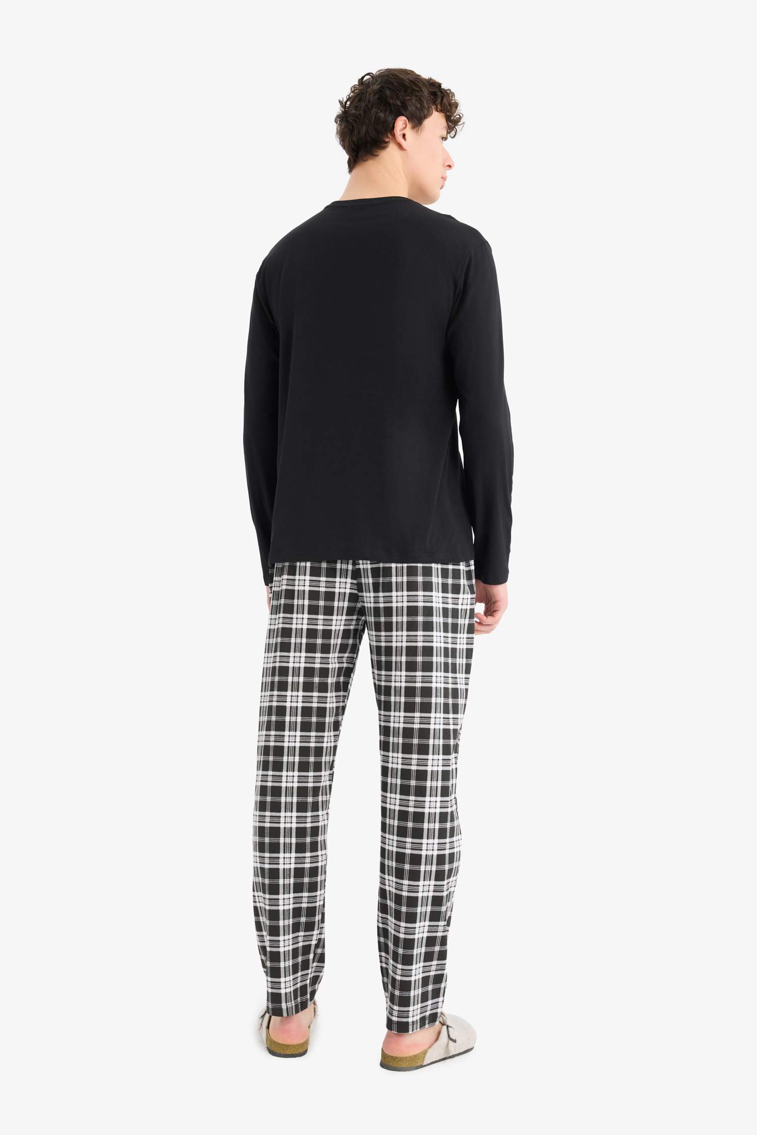 Regular Fit Pijama Takımı Uzun Kollu Üst Beli Lastikli Kareli Alt