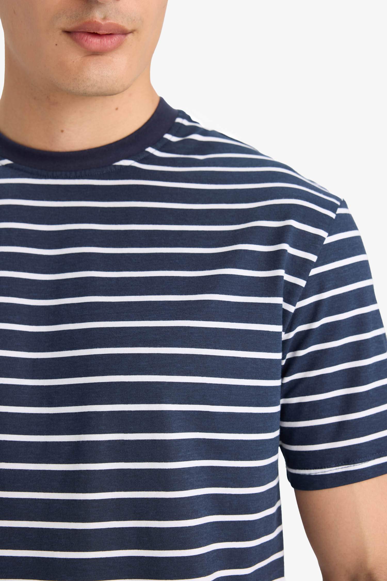 Pijama Takımı Regular Fit Çizgili Kısa Kollu Üst Uzun Alt