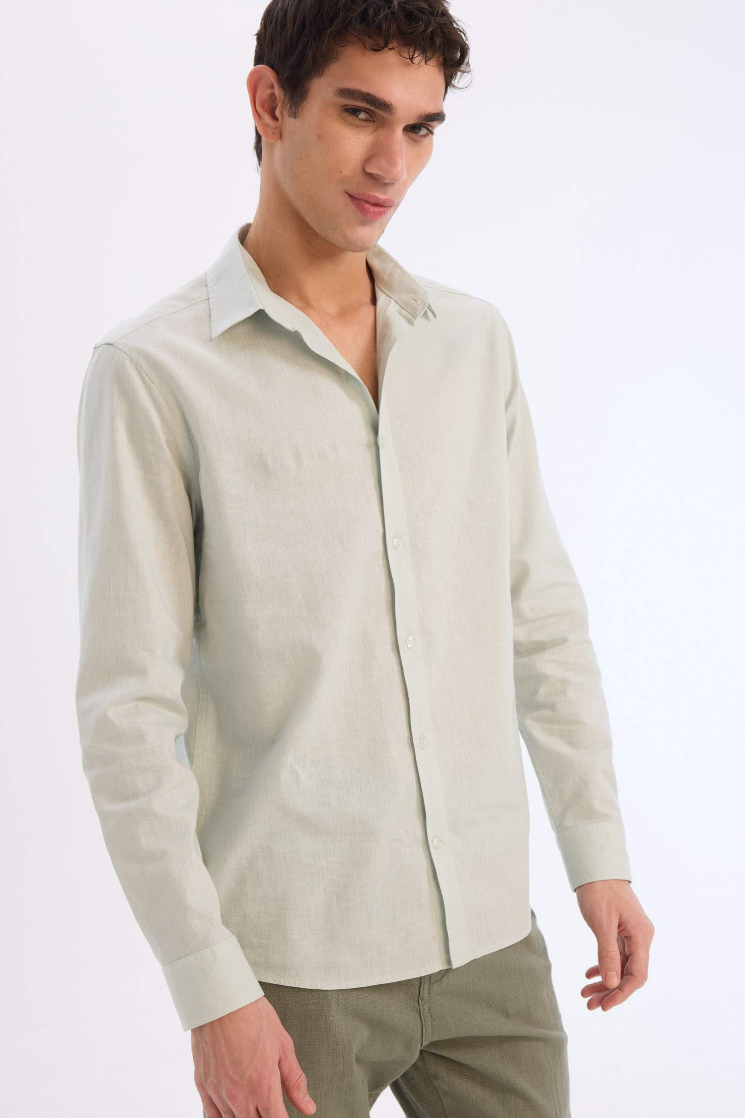 Regular Fit Polo Yaka Keten Karışımlı Yazlık Uzun Kollu Gömlek