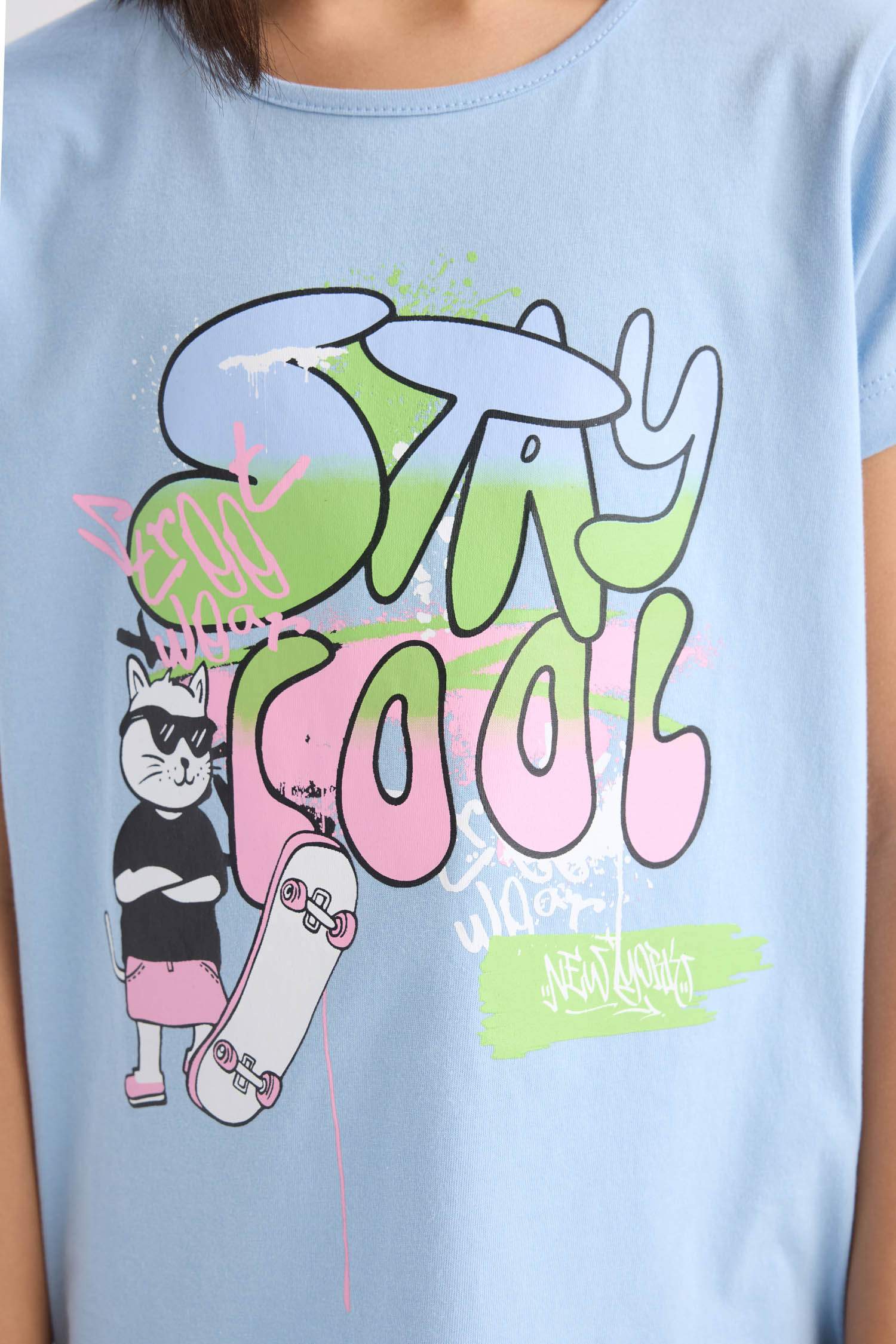 Kız Çocuk Pijama Takımı Kısa Kollu Baskılı Üst Beli Lastikli Uzun Alt