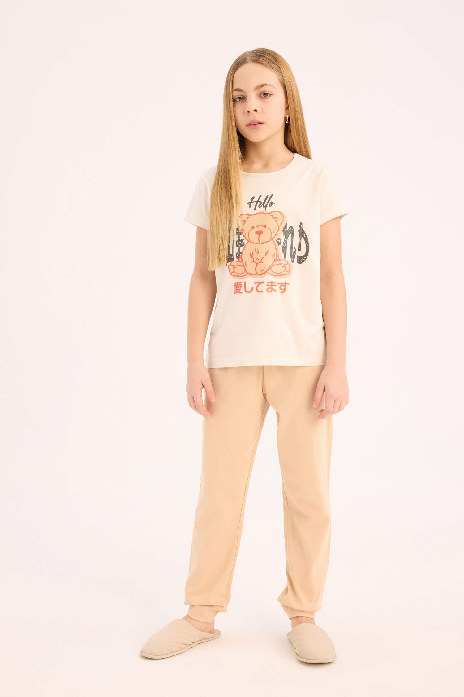 Kız Çocuk Pijama Takımı Baskılı Kısa Kollu Üst Beli Lastikli Uzun Alt