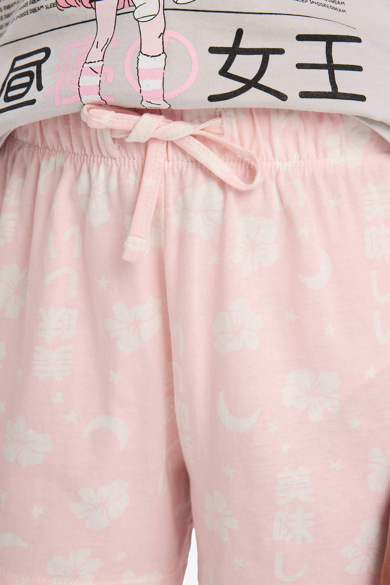 Kız Çocuk Pijama Takımı Baskılı Kısa Kollu Üst Desenli Şort