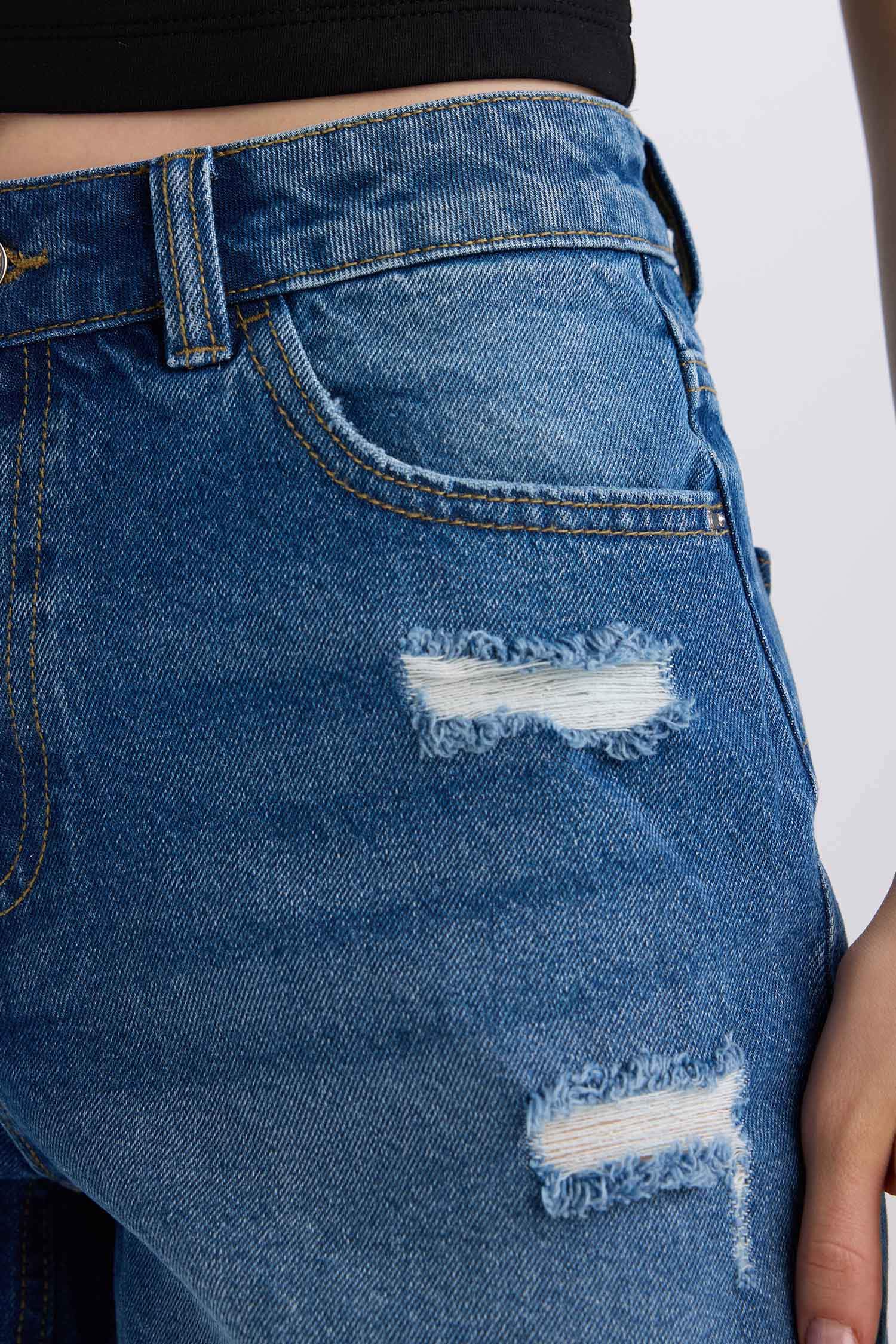 Boyfriend Yüksek Bel Katlamalı Paça Jean Şort