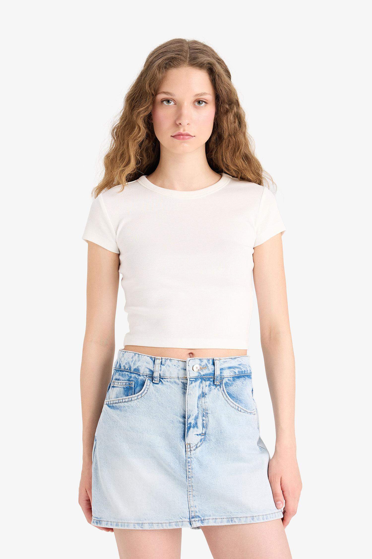 Yüksek Bel Yıkamalı Cepli Jean Şort Etek