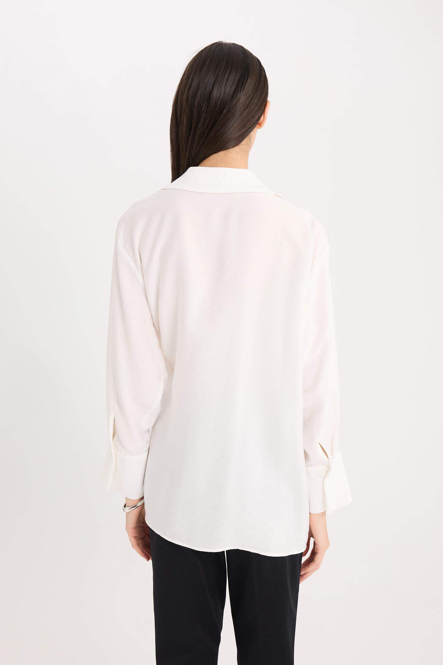 Oversize Geniş Kalıp Bağlamalı Uzun Kollu Gömlek