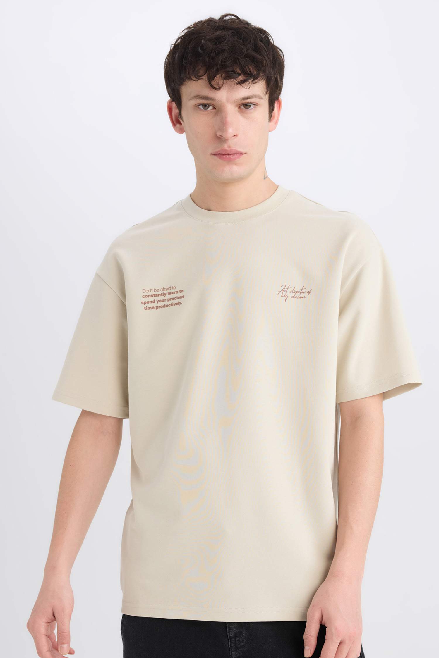 дөңгелек жаға минималл Қысқа жеңді футболка