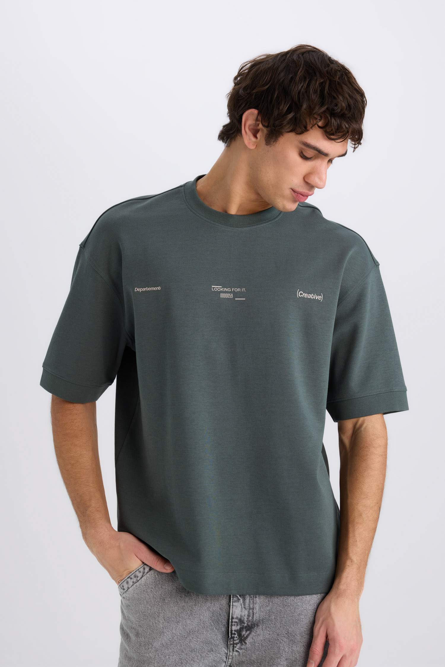 Loose Fit Crew Neck Printed Heavy Fabric T-Shirt