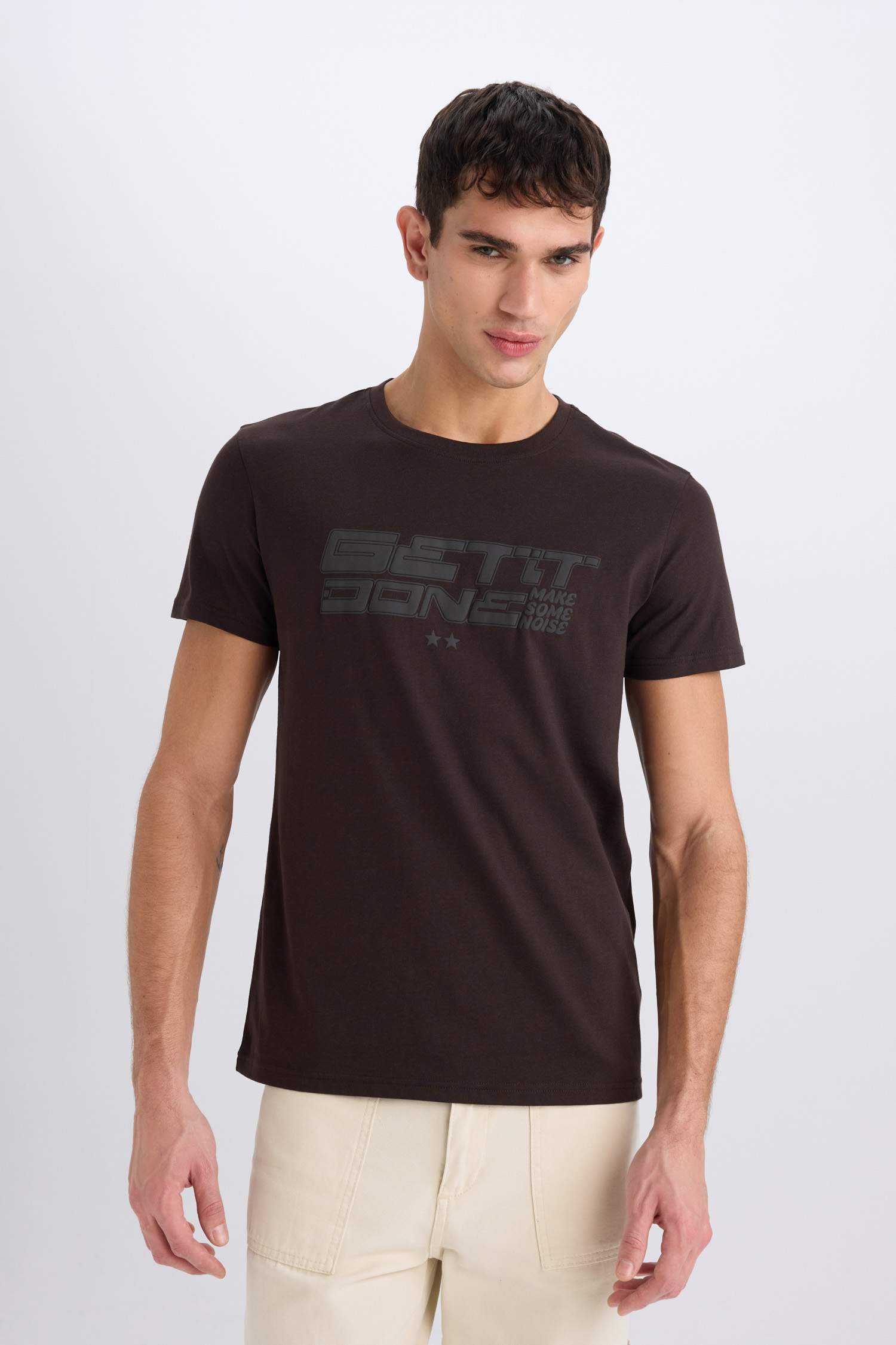 %100 Pamuk Slim Fit Dar Kesim Bisiklet Yaka Baskılı Kısa Kollu Tişört