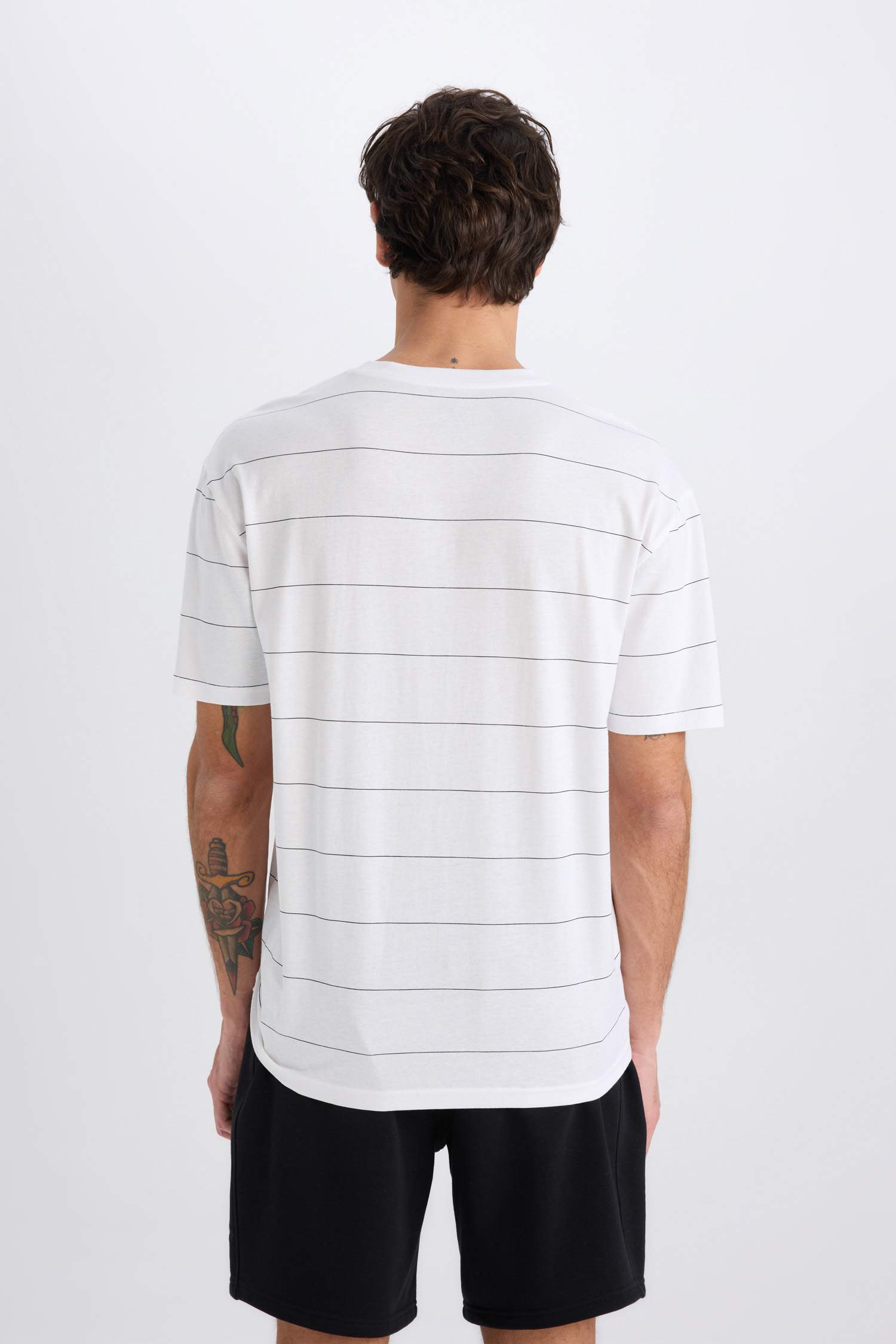 %100 Pamuk Boxy Fit Bisiklet Yaka Baskılı Kısa Kollu Tişört