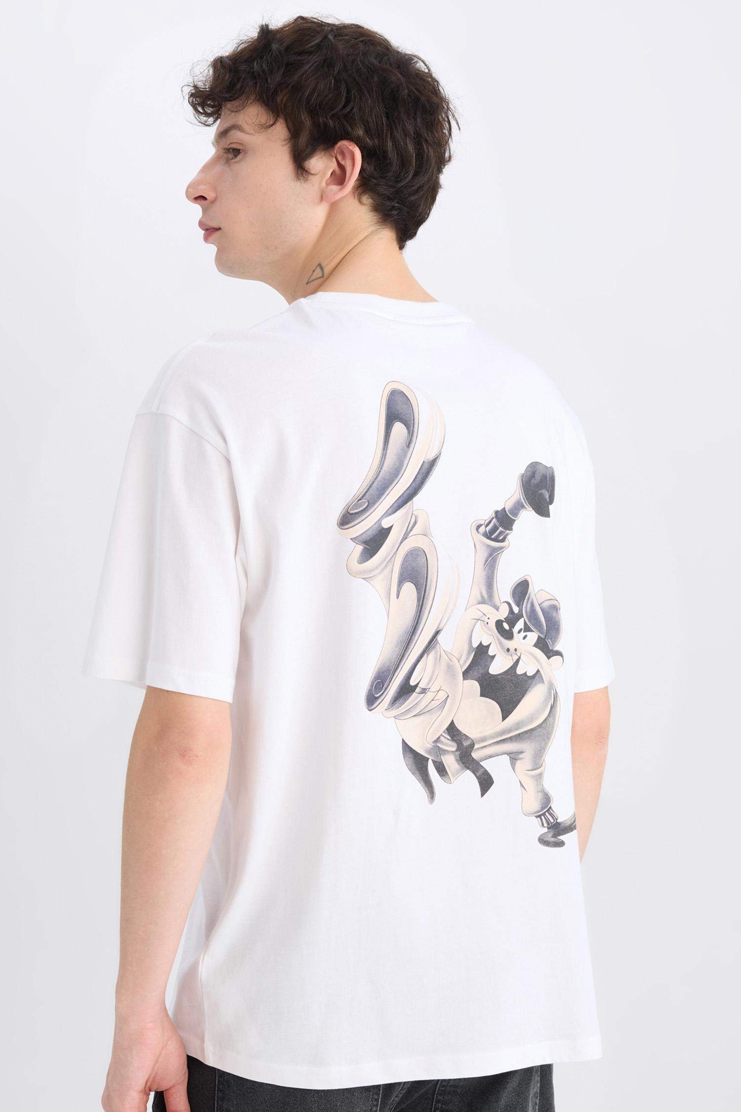 Boxy Fit Looney Tunes Licensed Crew Neck Printed Short Sleeve T-Shirt