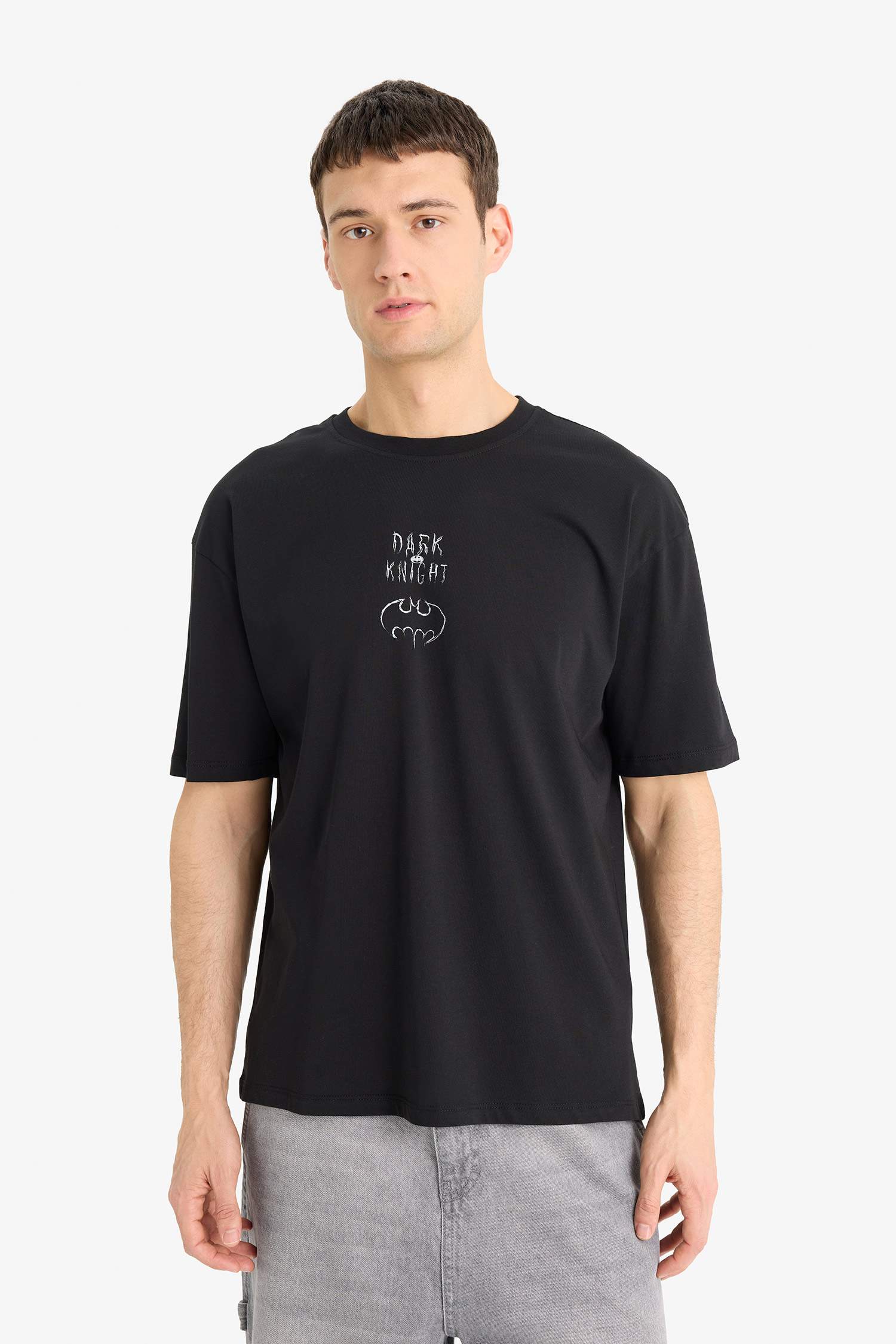 Boxy Fit Batman Licence Crew Neck Printed Short Sleeve T-Shirt