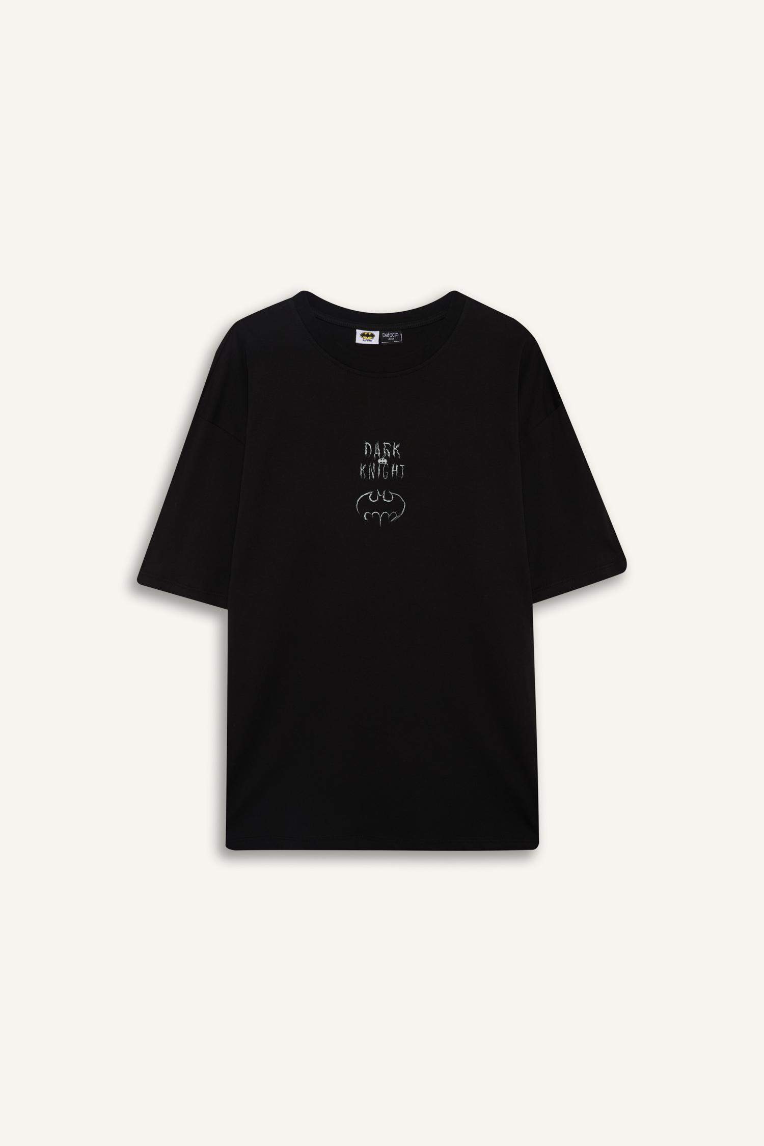 Boxy Fit Batman Licence Crew Neck Printed Short Sleeve T-Shirt