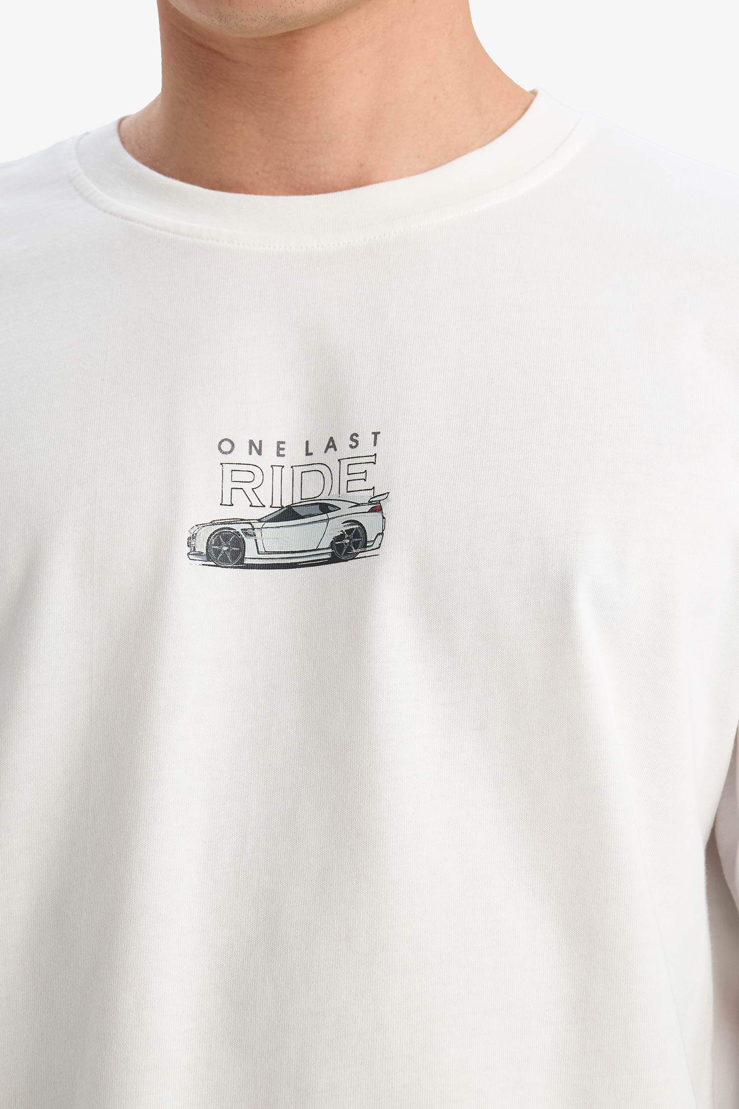 تيشيرت نص ردن أوفر سايز من فاست آند فيوريوس