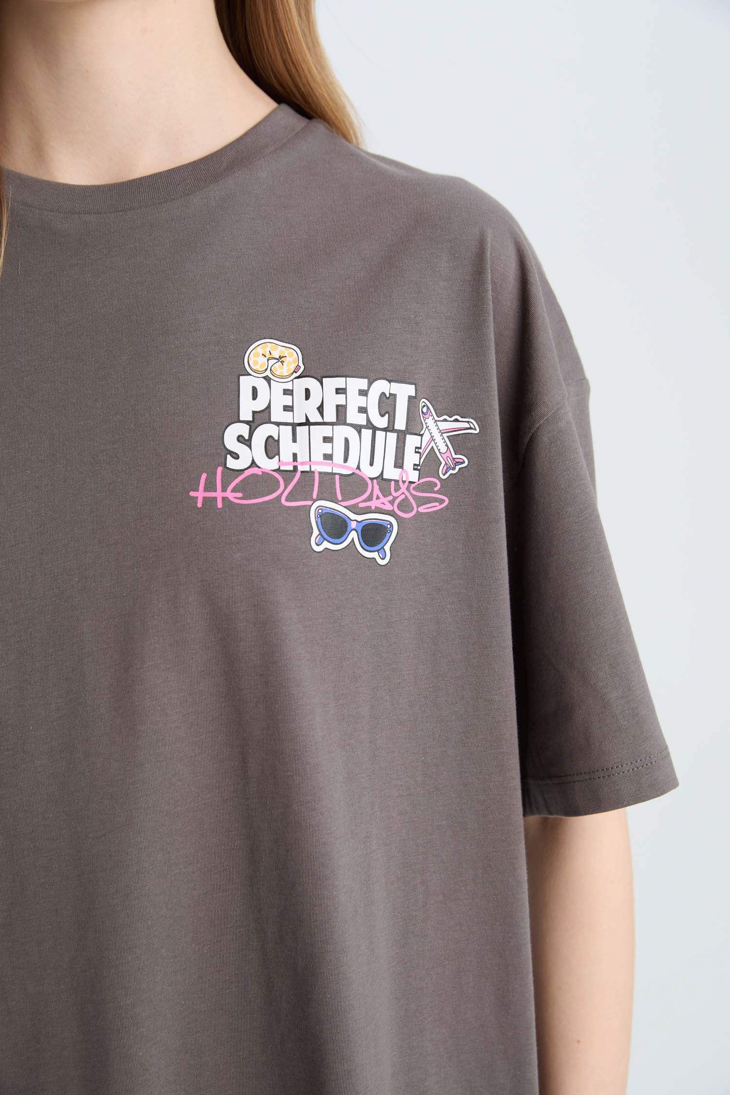 Coool Oversize Geniş Kalıp Bisiklet Yaka Sırt Baskılı Kısa Kollu Tişört