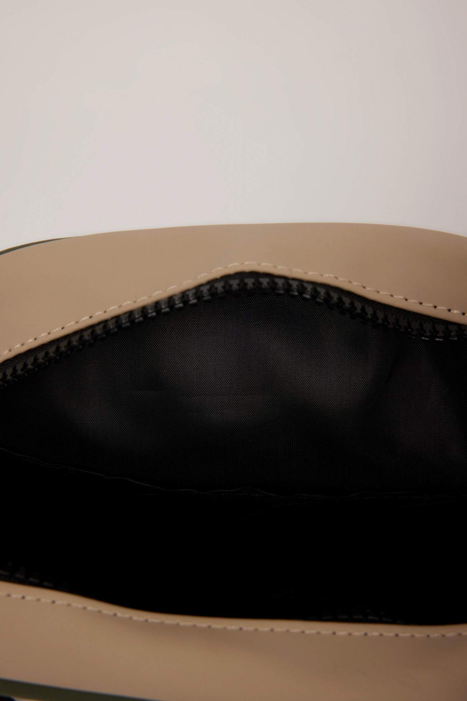 Erkek Suni Deri Çapraz Çanta