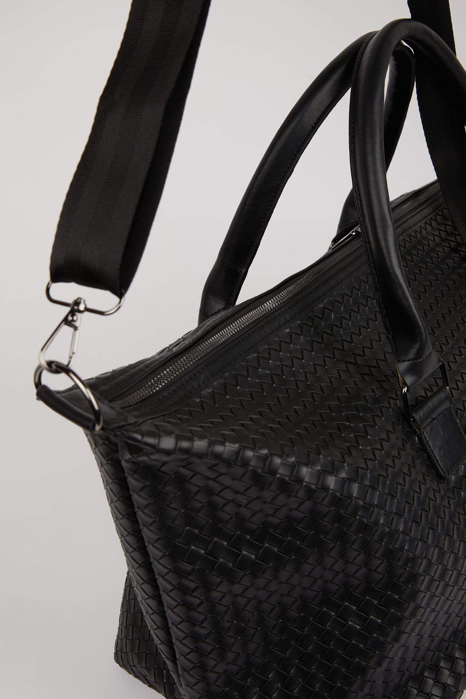 جنطة سفر و رياضة رجالي جلد صناعي