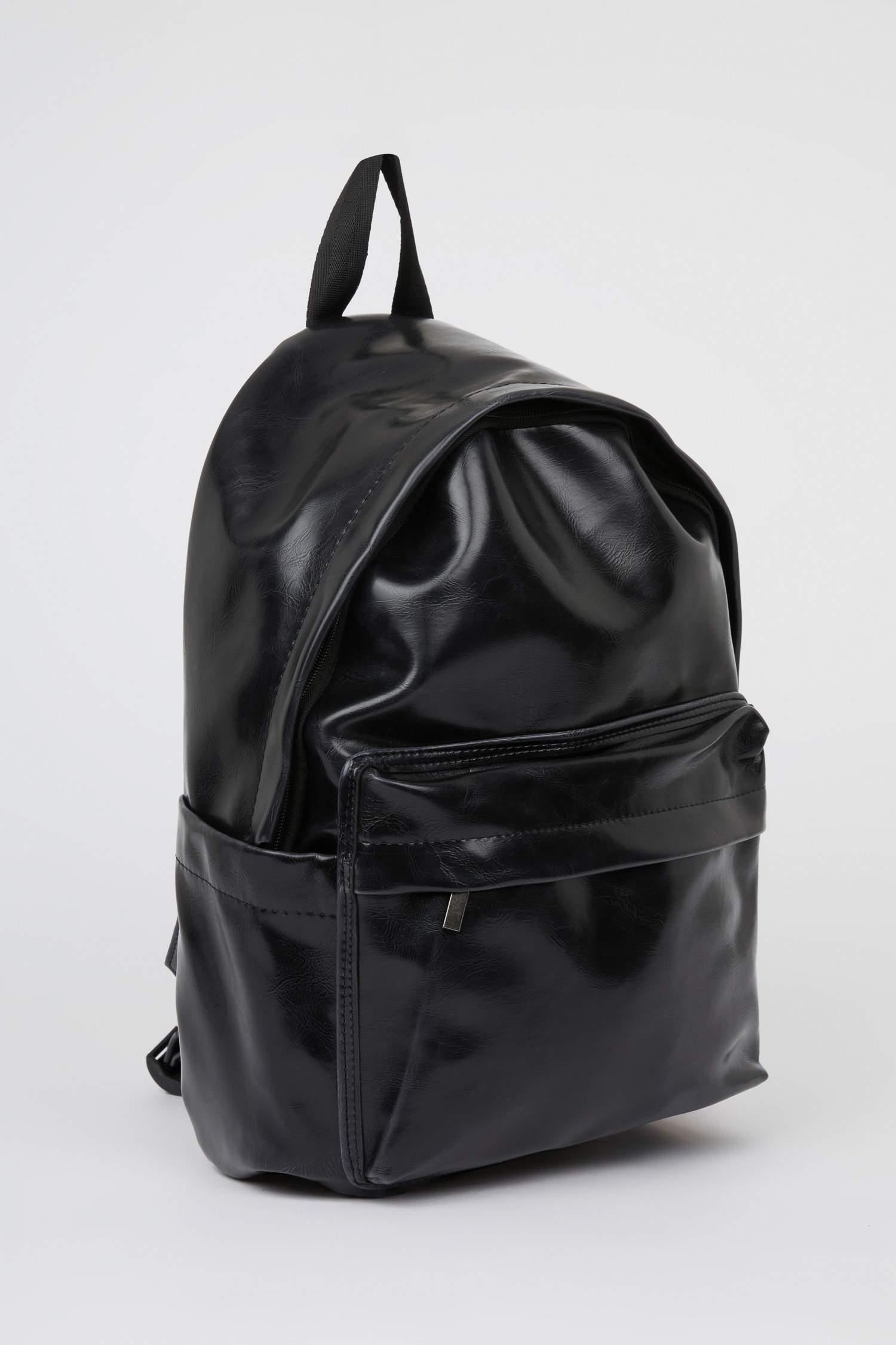 جنطة ظهر جلد صناعي