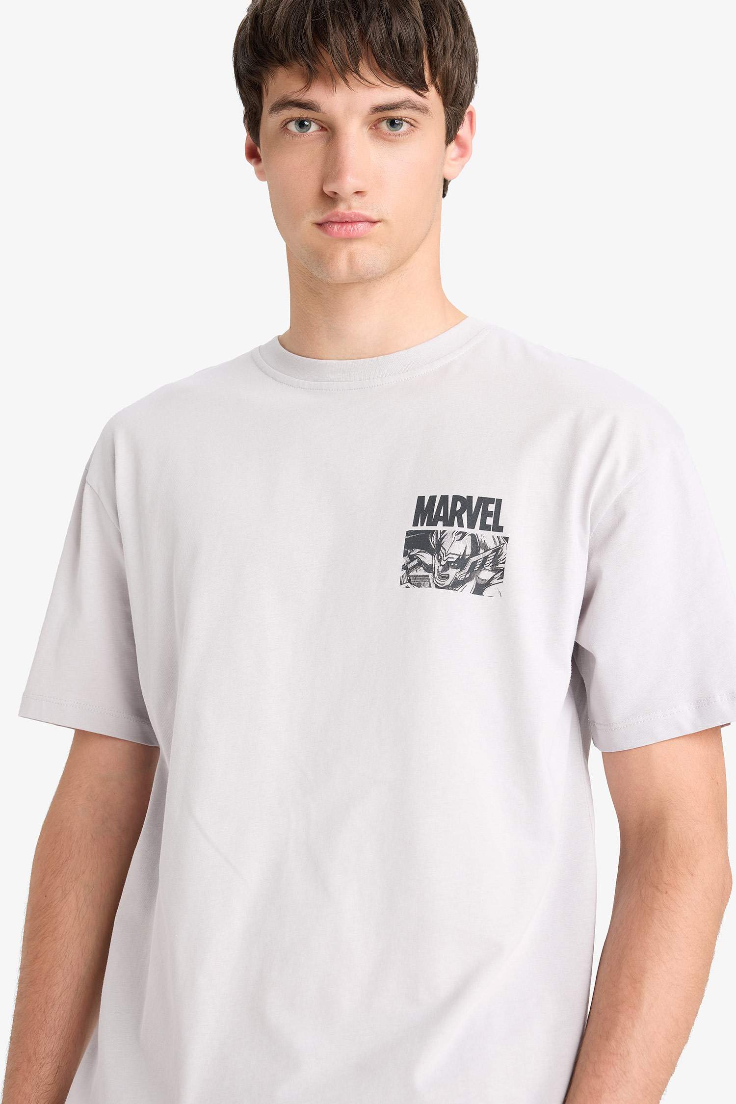 %100 Pamuk Marvel Avengers Boxy Fit Bisiklet Yaka Sırt Baskılı Kısa Kollu Tişört