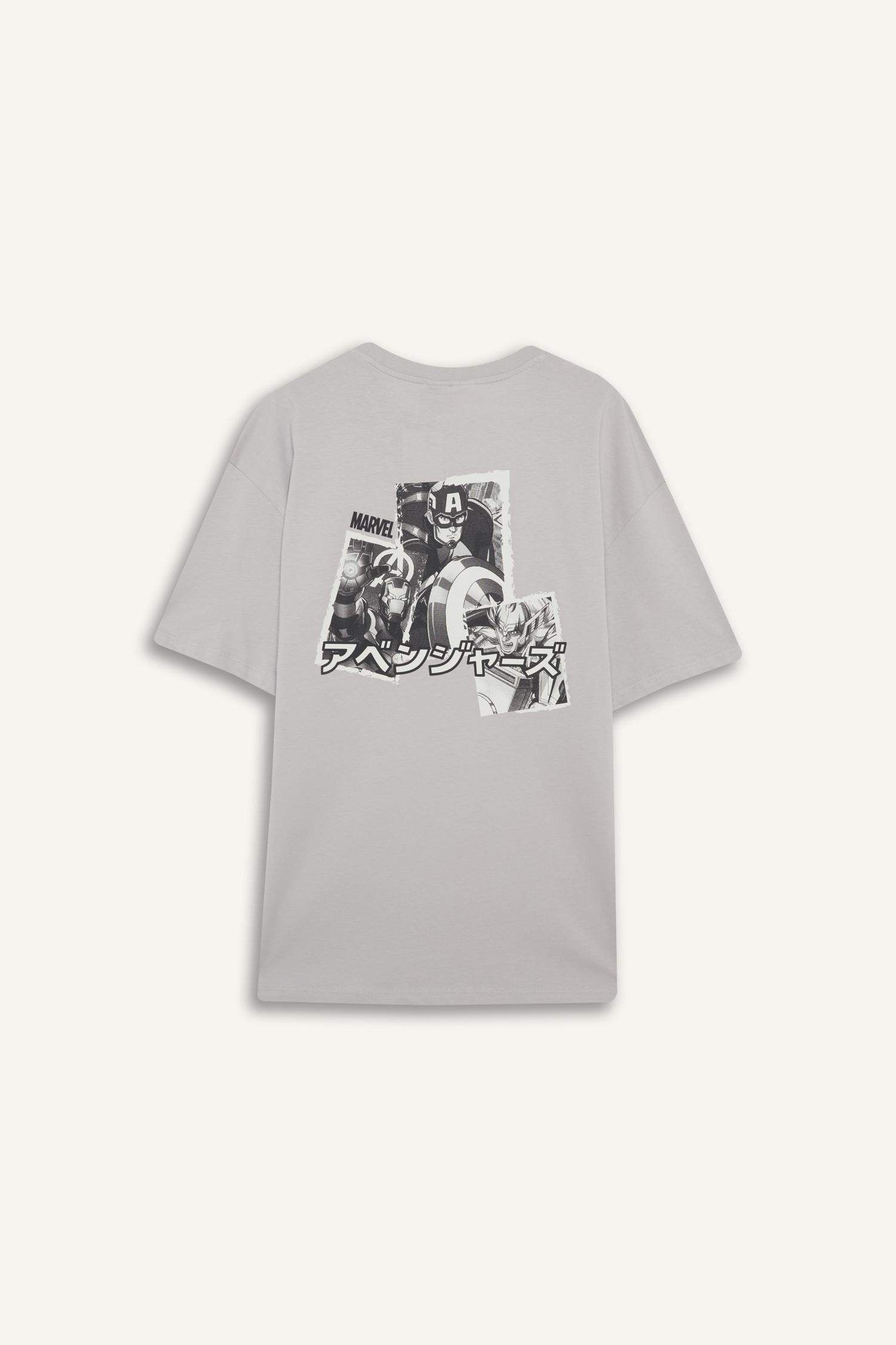 %100 Pamuk Marvel Avengers Boxy Fit Bisiklet Yaka Sırt Baskılı Kısa Kollu Tişört