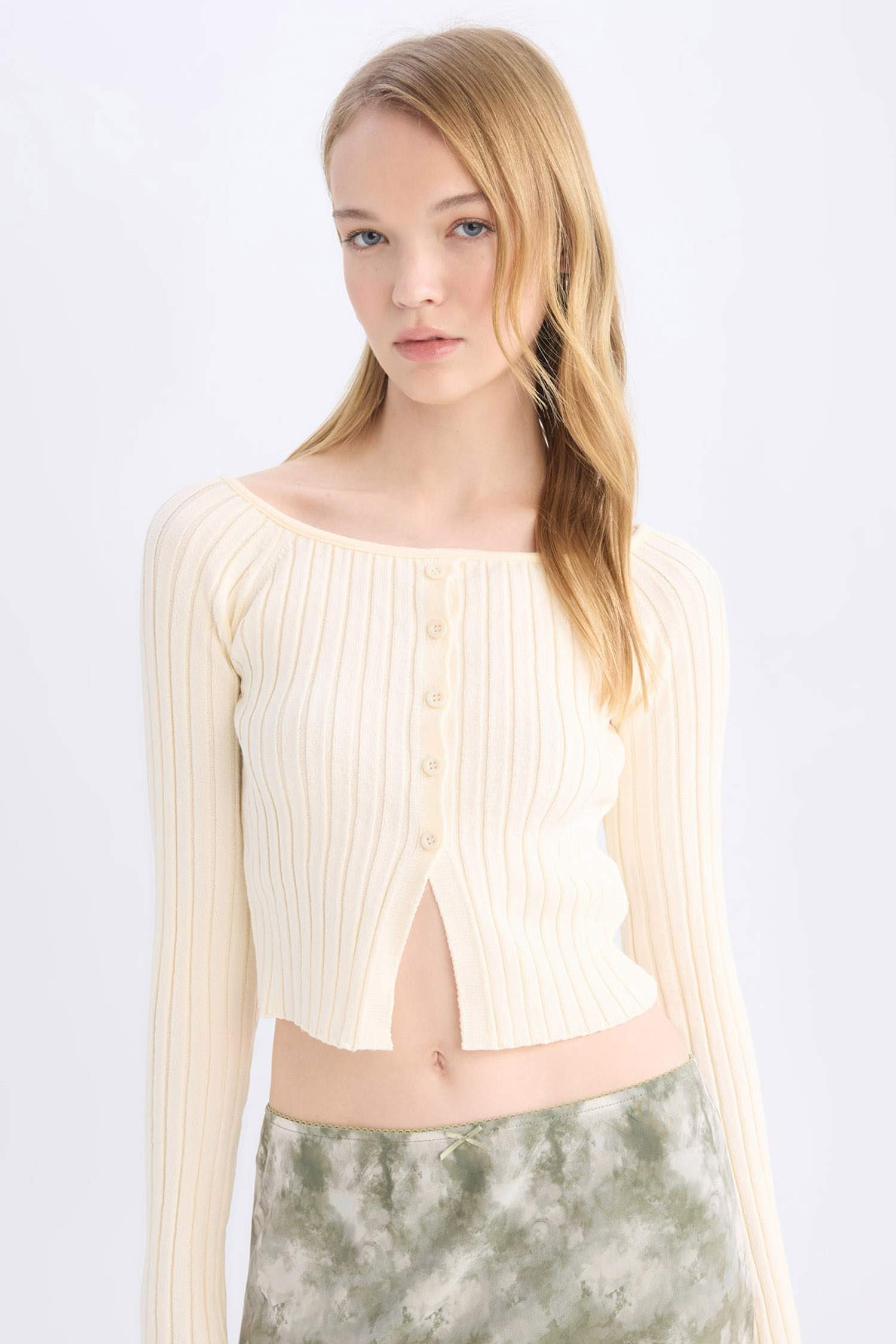 Fitted Açık Omuz Crop Triko Kazak