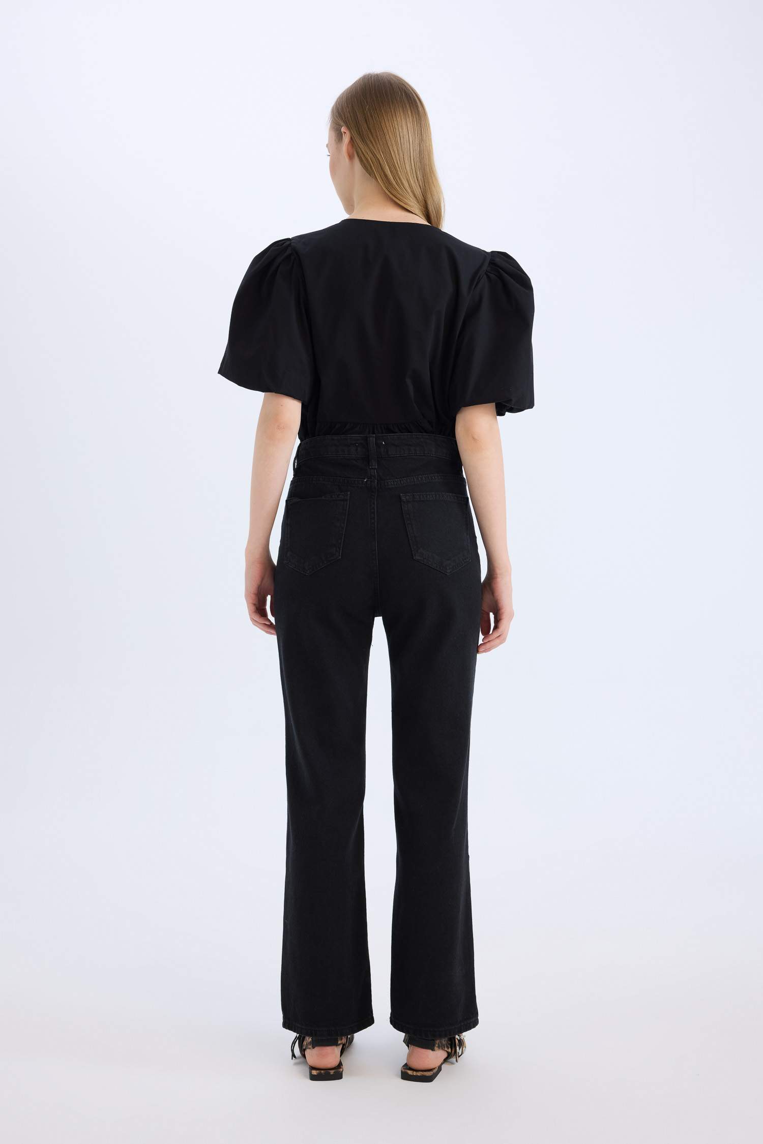 سروال جينز قصة مستقيمة