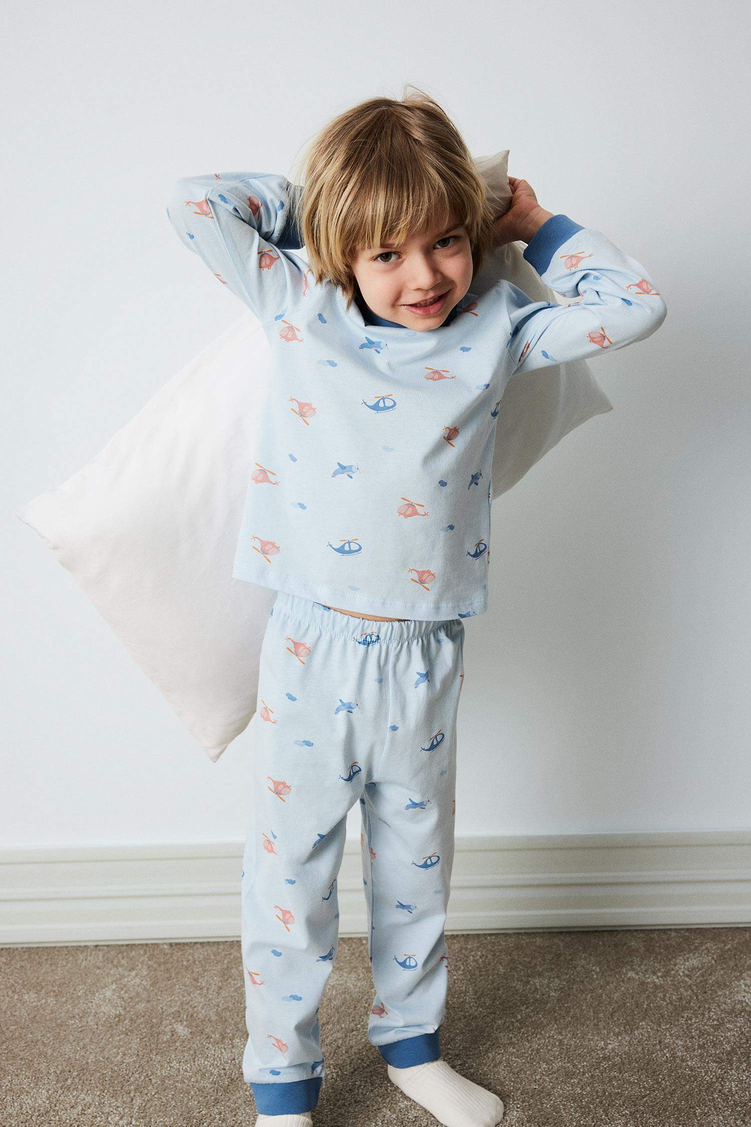 سيت بجامة ولادي بنطلون وبلوزة - قطعتين