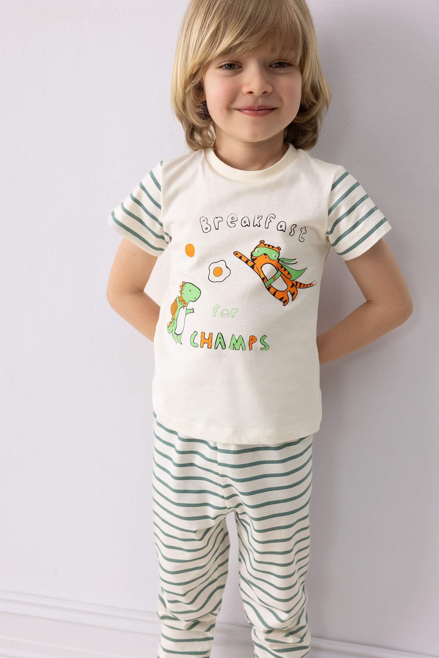Erkek Bebek Pijama Takımı Baskılı Kısa Kollu Penye Üst Çizgili Uzun Alt