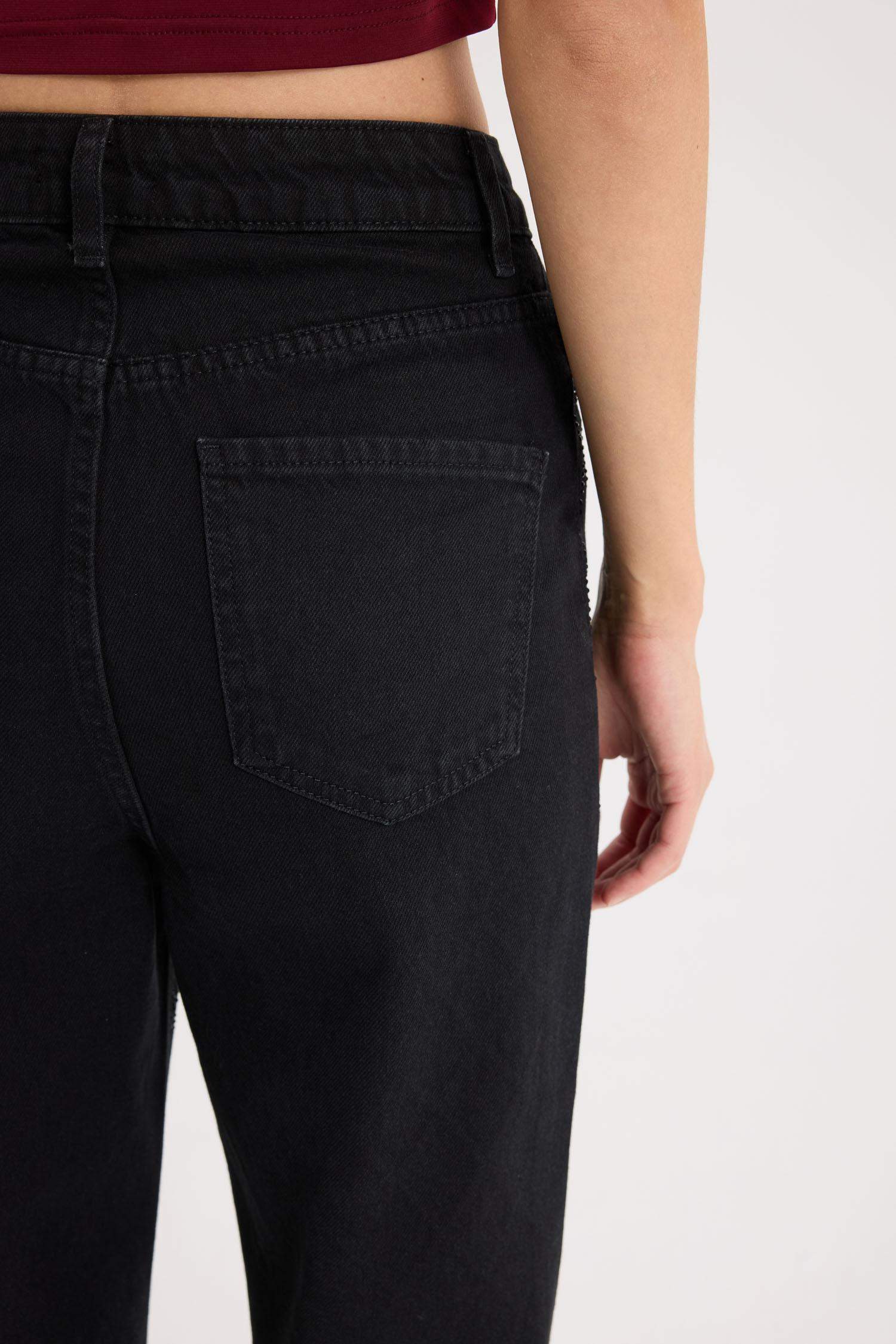 Straight Fit Yüksek Bel Bilek Boy Jean Pantolon