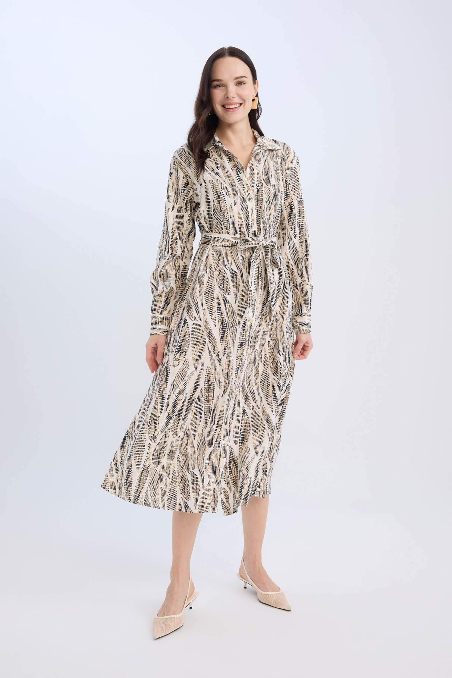 Regular Fit Patterned V Neck Belted Maxi Dress