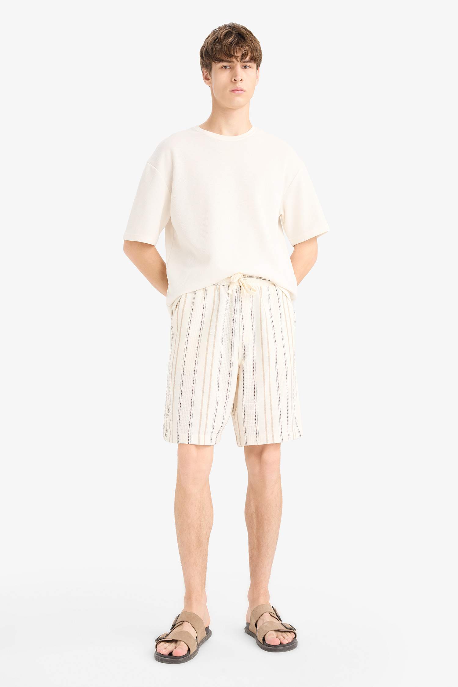 Regular Fit Jacquard Striped Bermuda Shorts